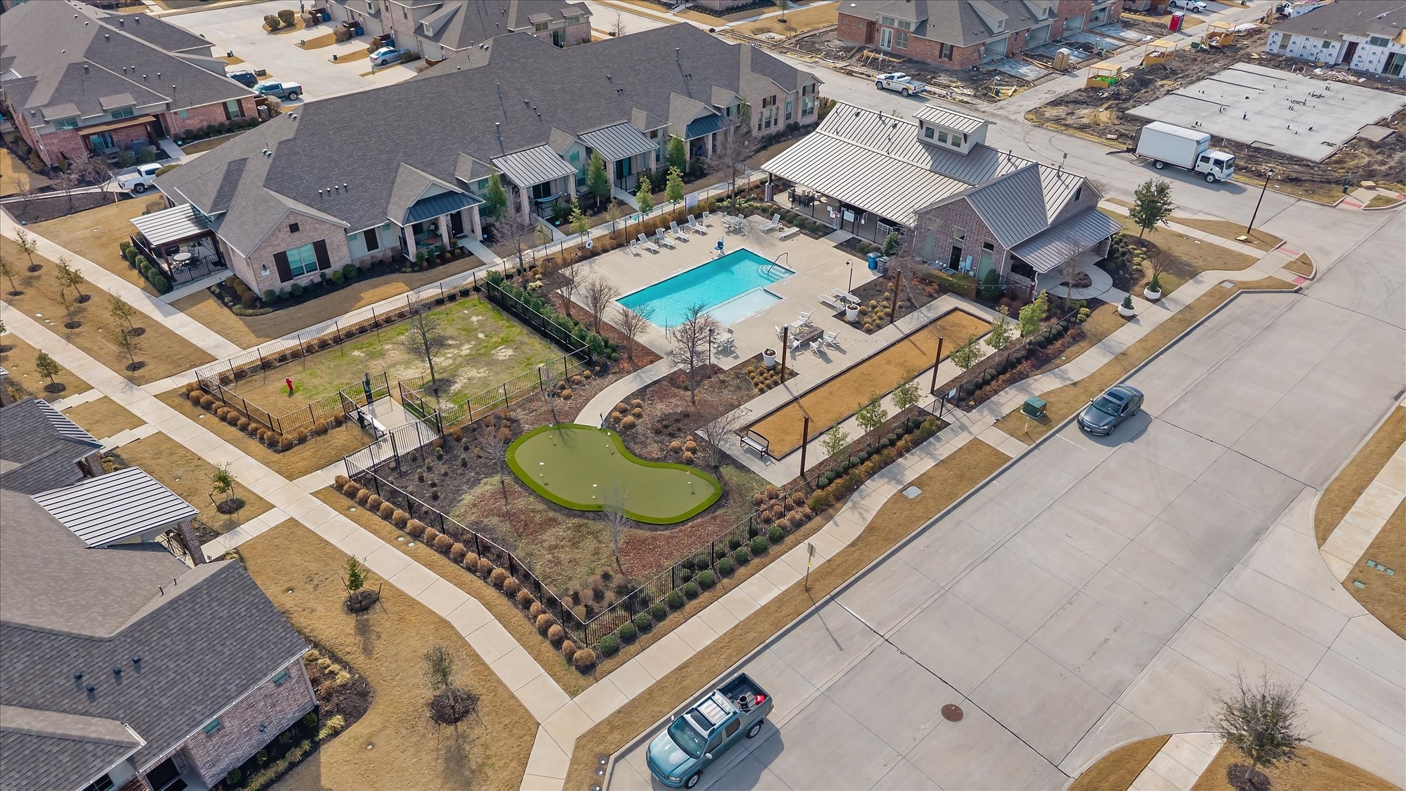 2833 Applewood Way