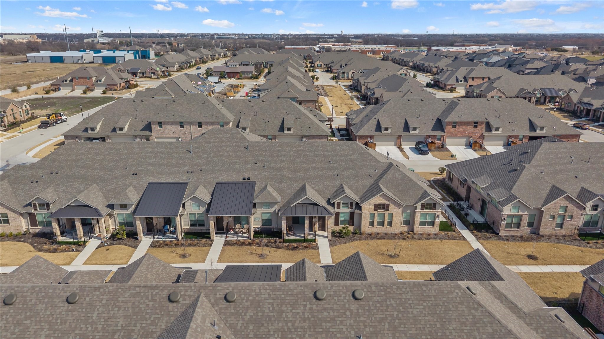 2833 Applewood Way