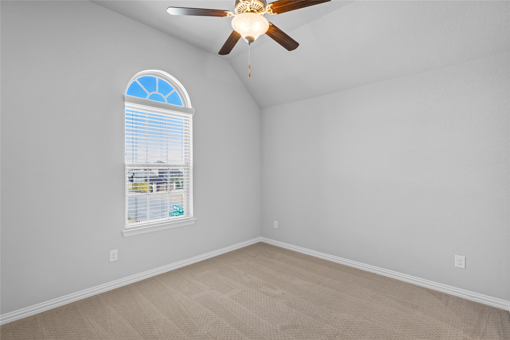 17652 Pinyon Lane