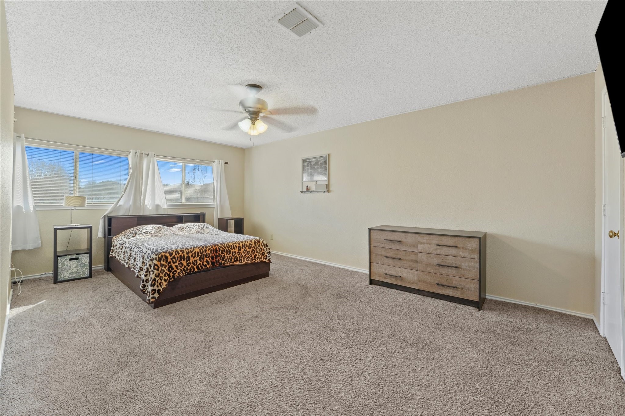 921 Valleybrook Drive