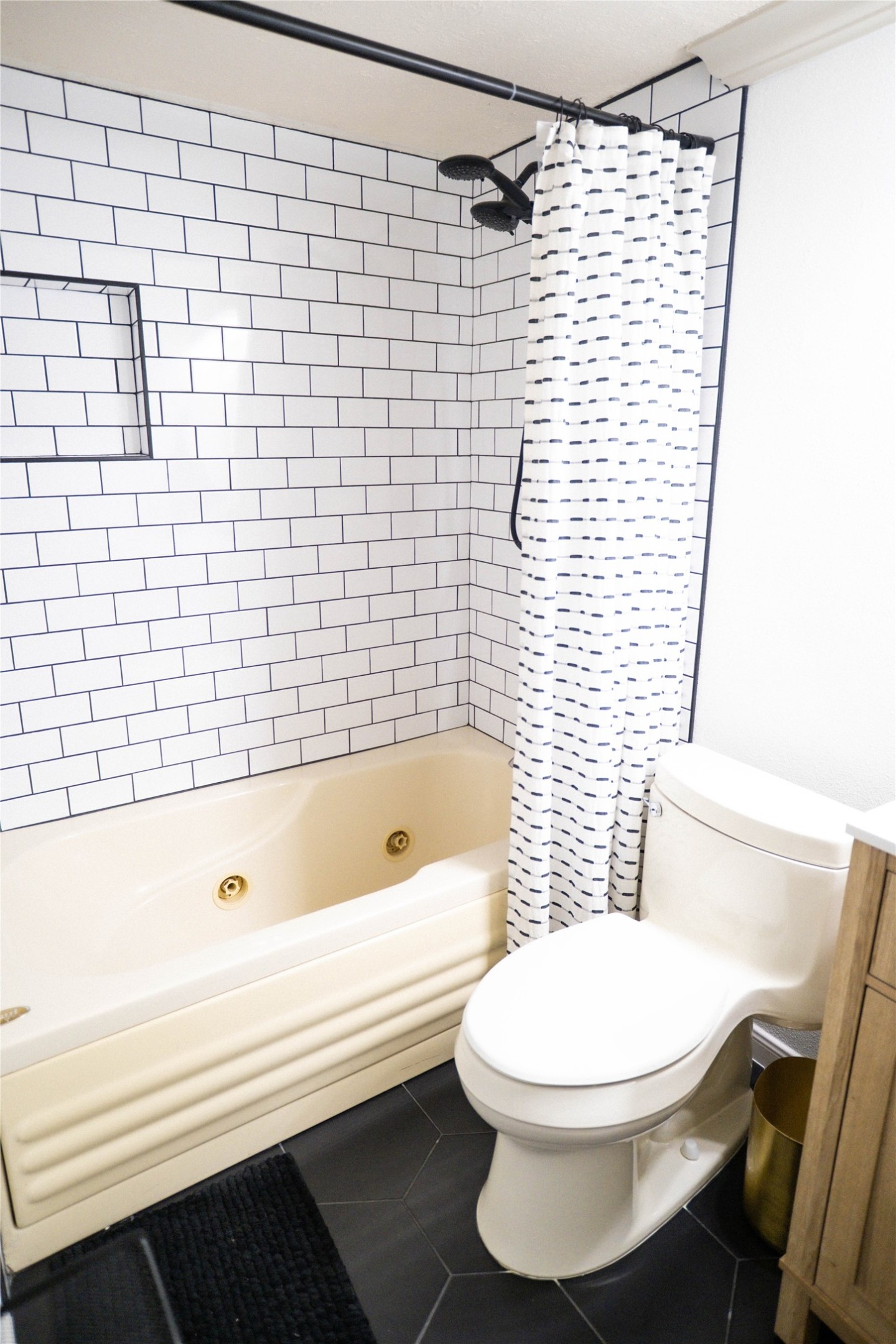 8209 Kensington Drive