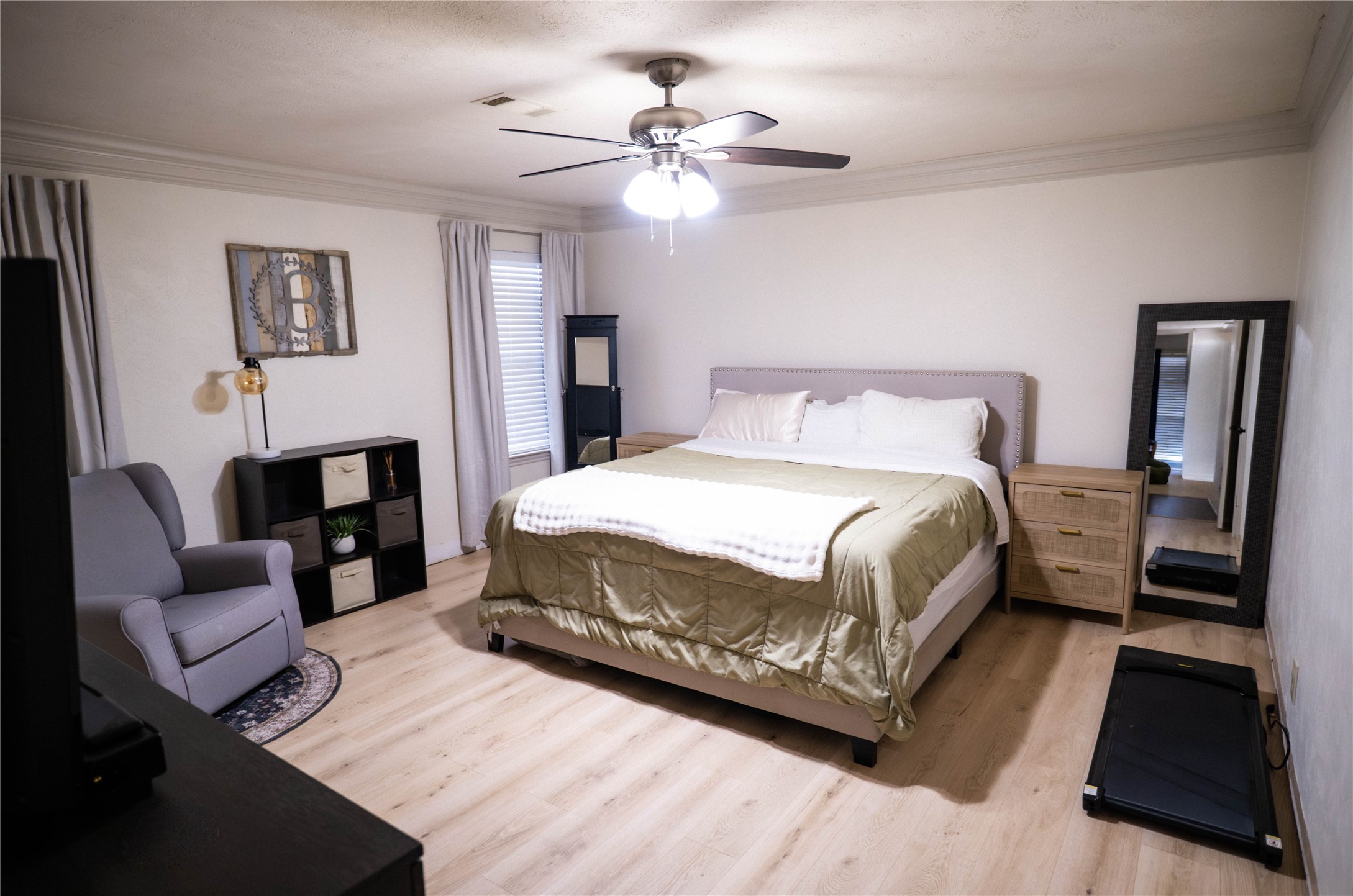 8209 Kensington Drive