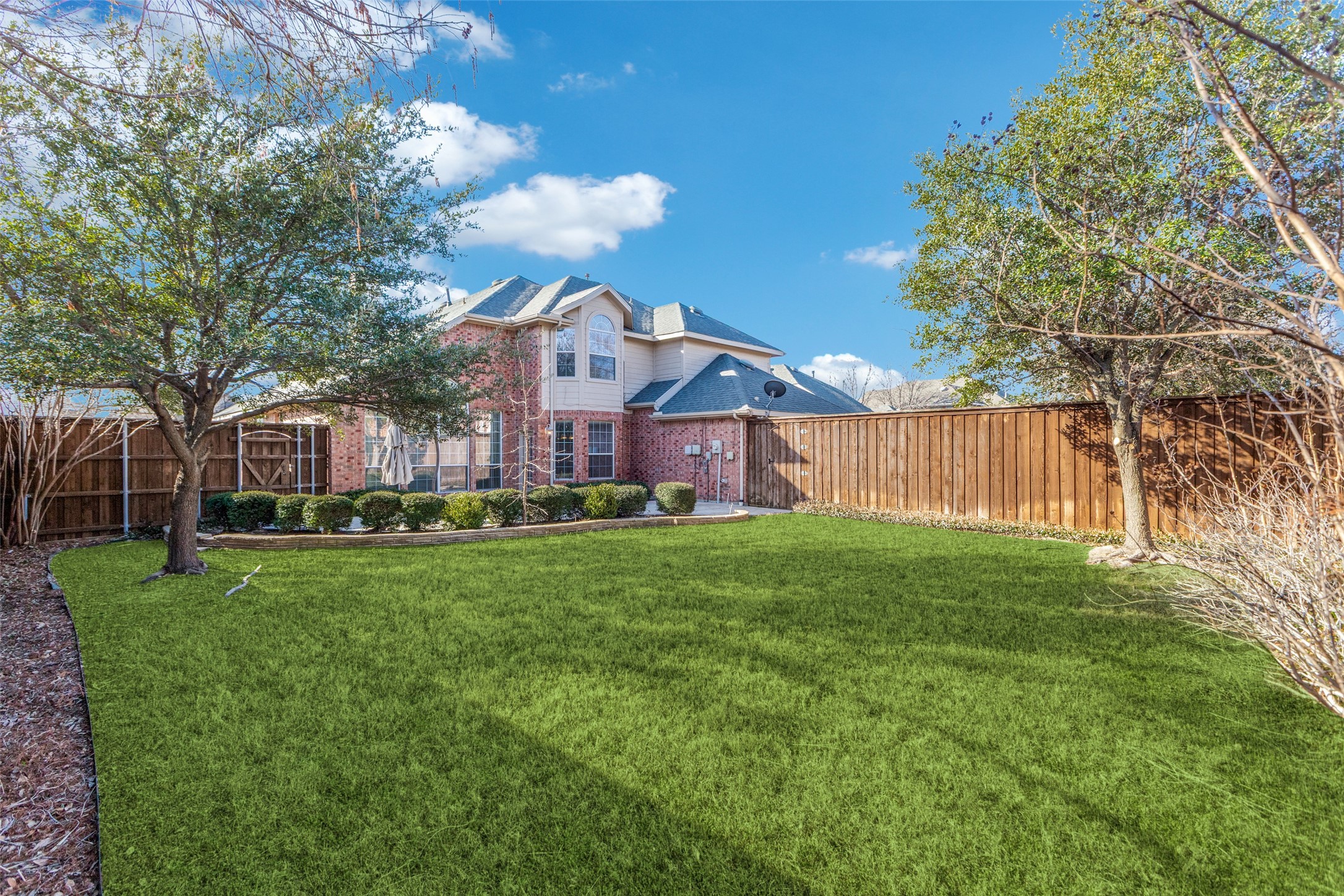 4125 Greenfield Drive