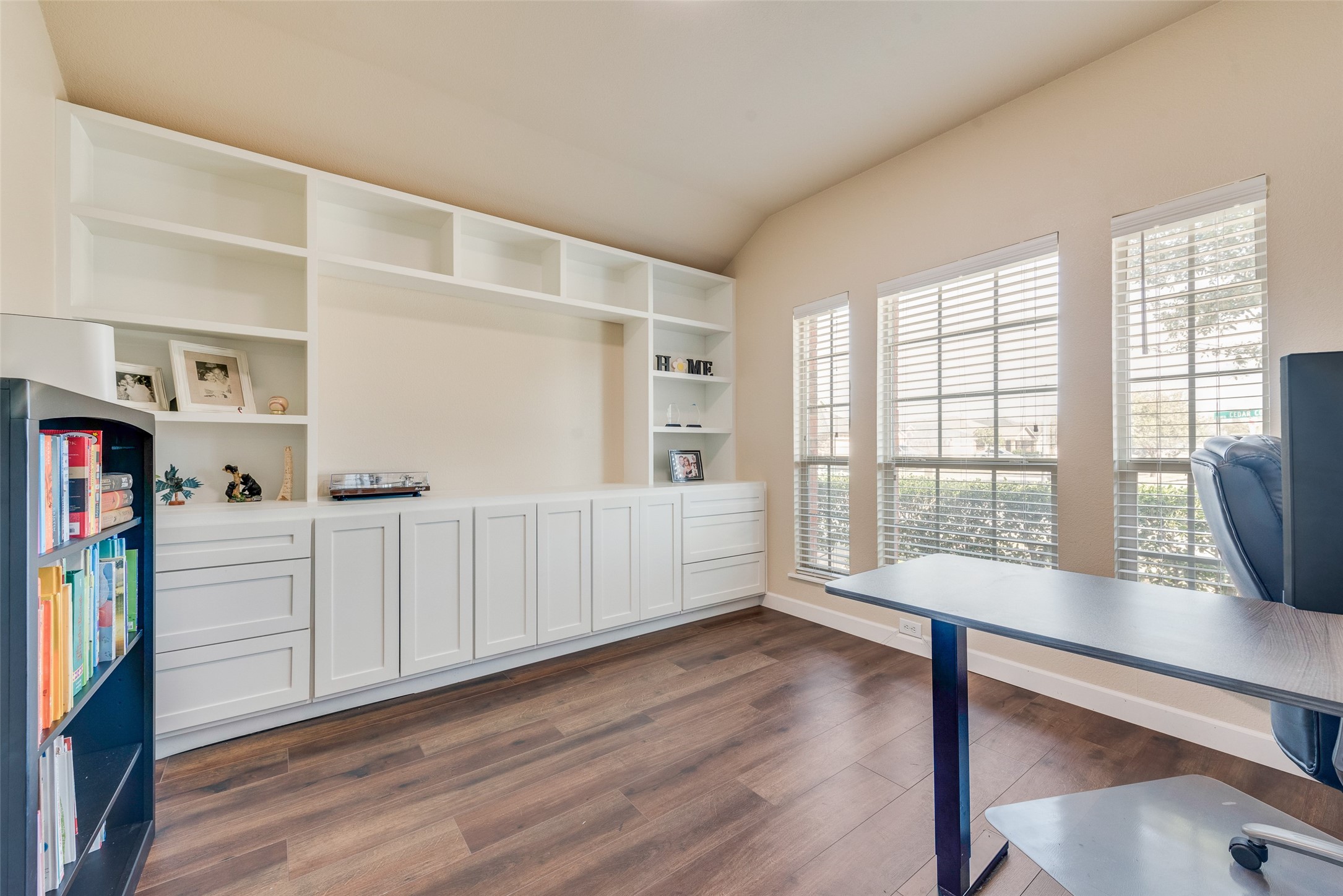 1229 Cedar Cove Place