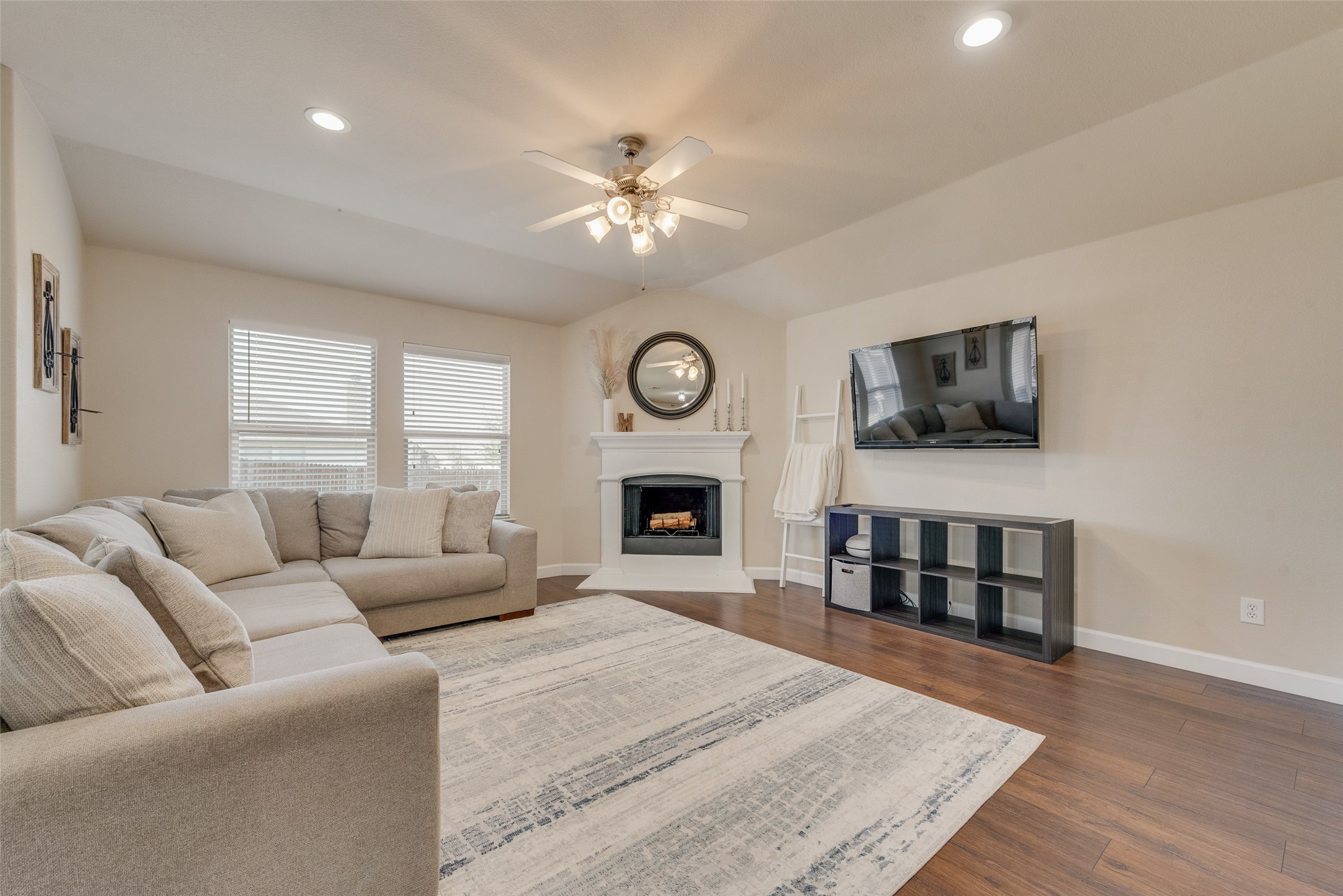 1229 Cedar Cove Place