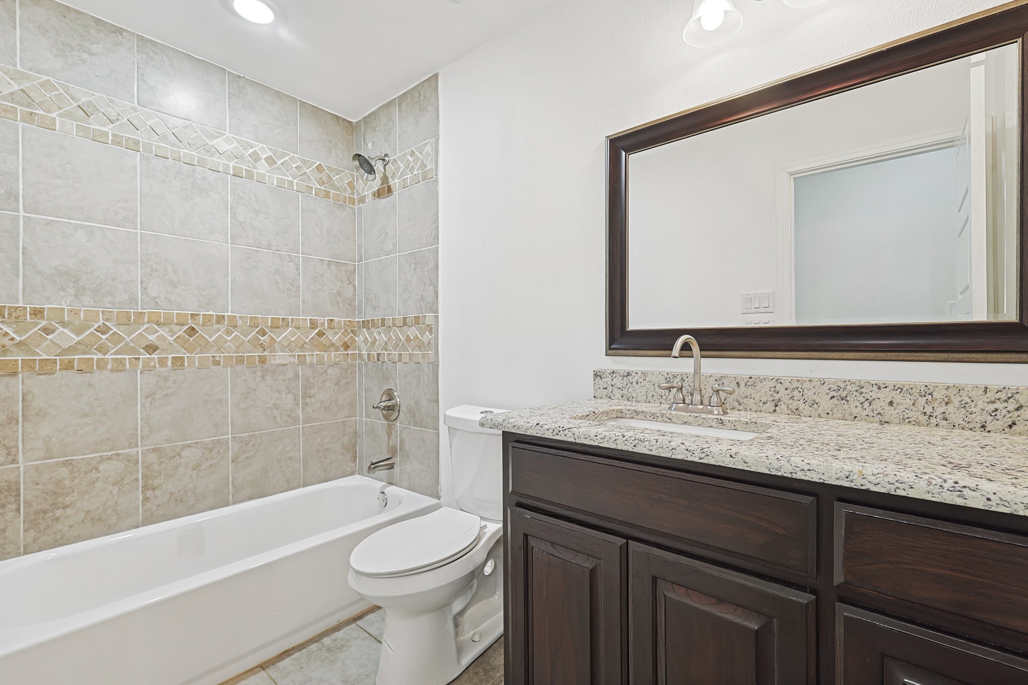 901 Highwoods Trail