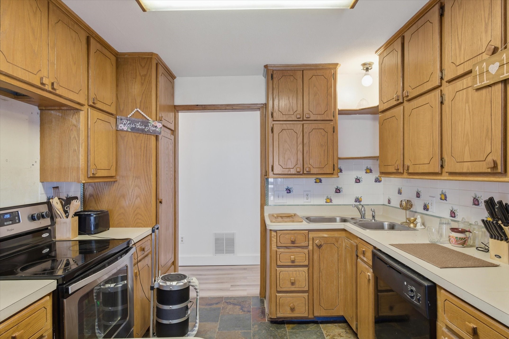 8844 State Highway 19 N