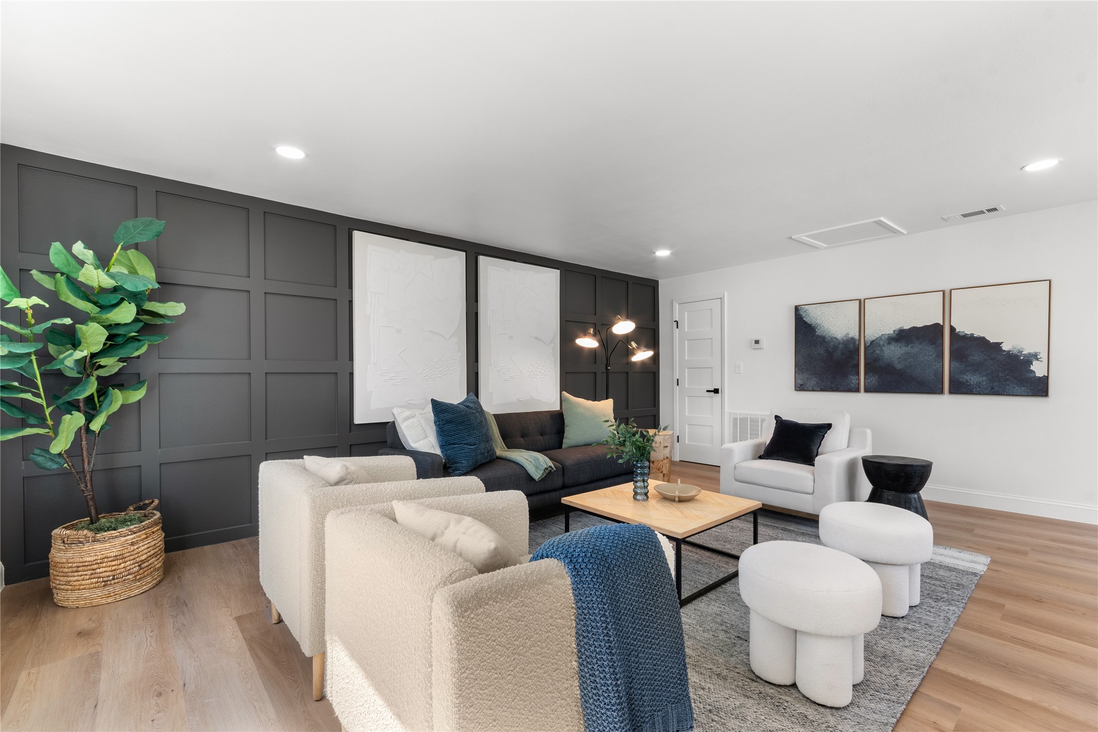 9016 Westbriar Drive