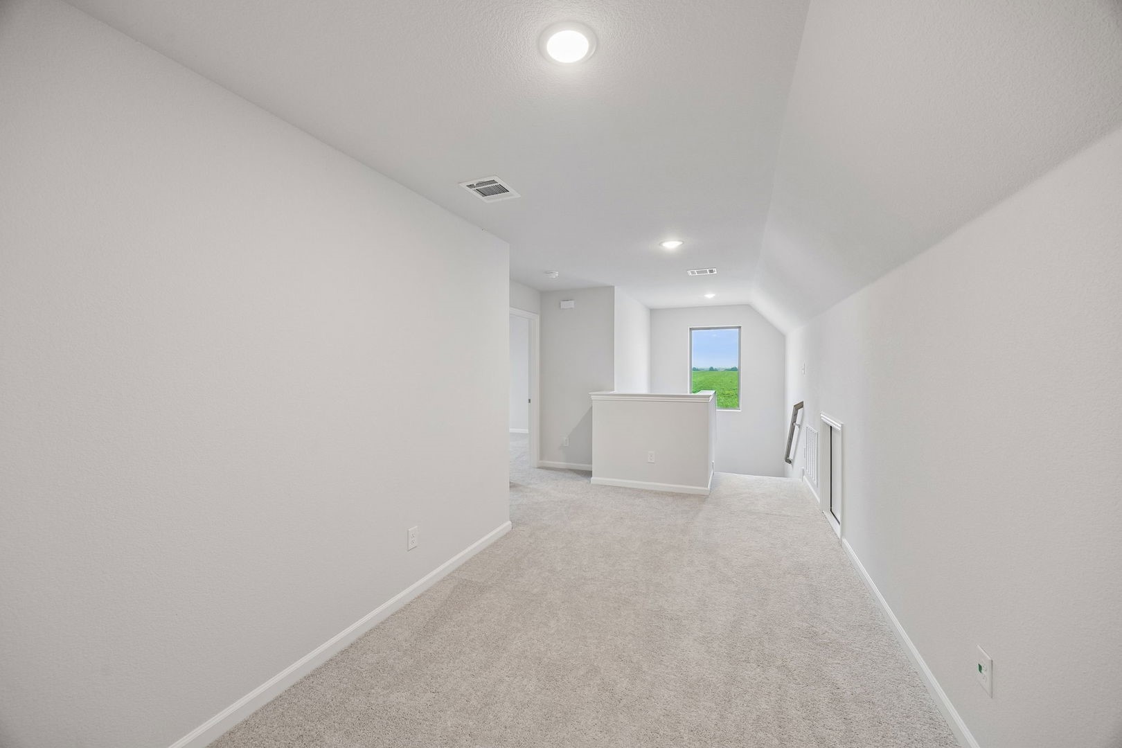 2542 Canadian Way