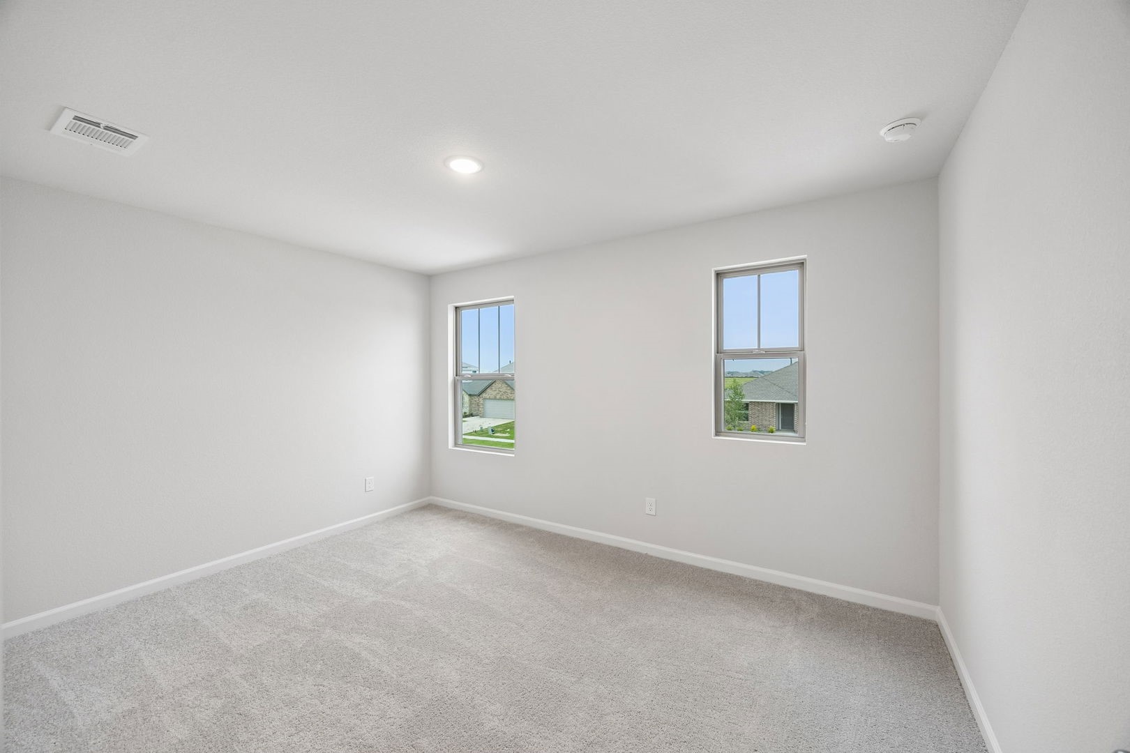 2542 Canadian Way