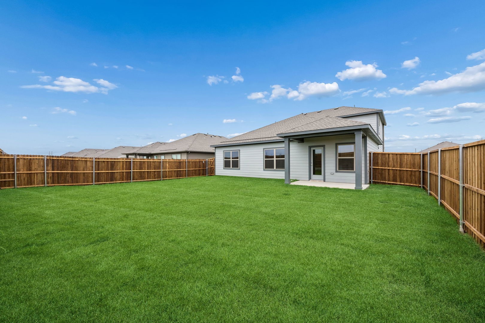 2542 Canadian Way