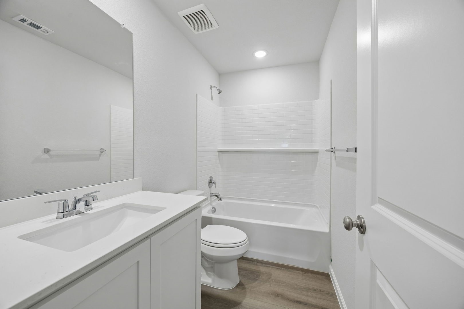 2542 Canadian Way