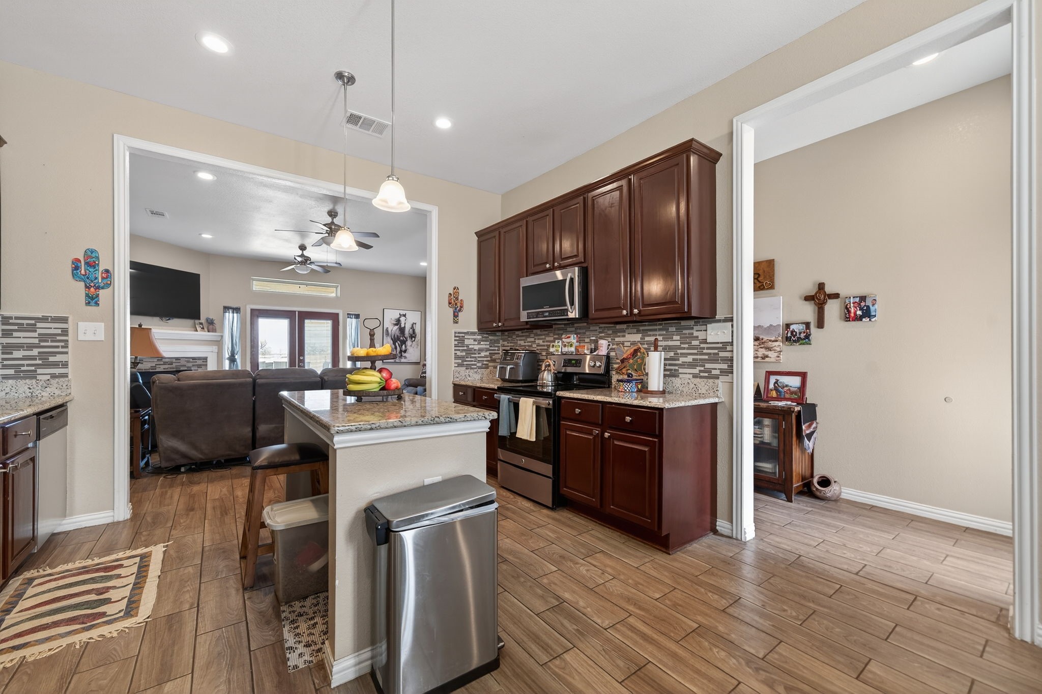 4821 County Road 2662