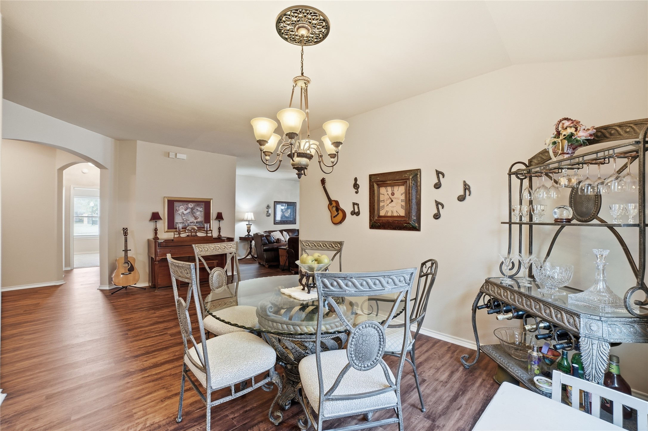 3005 Briarbrook Drive