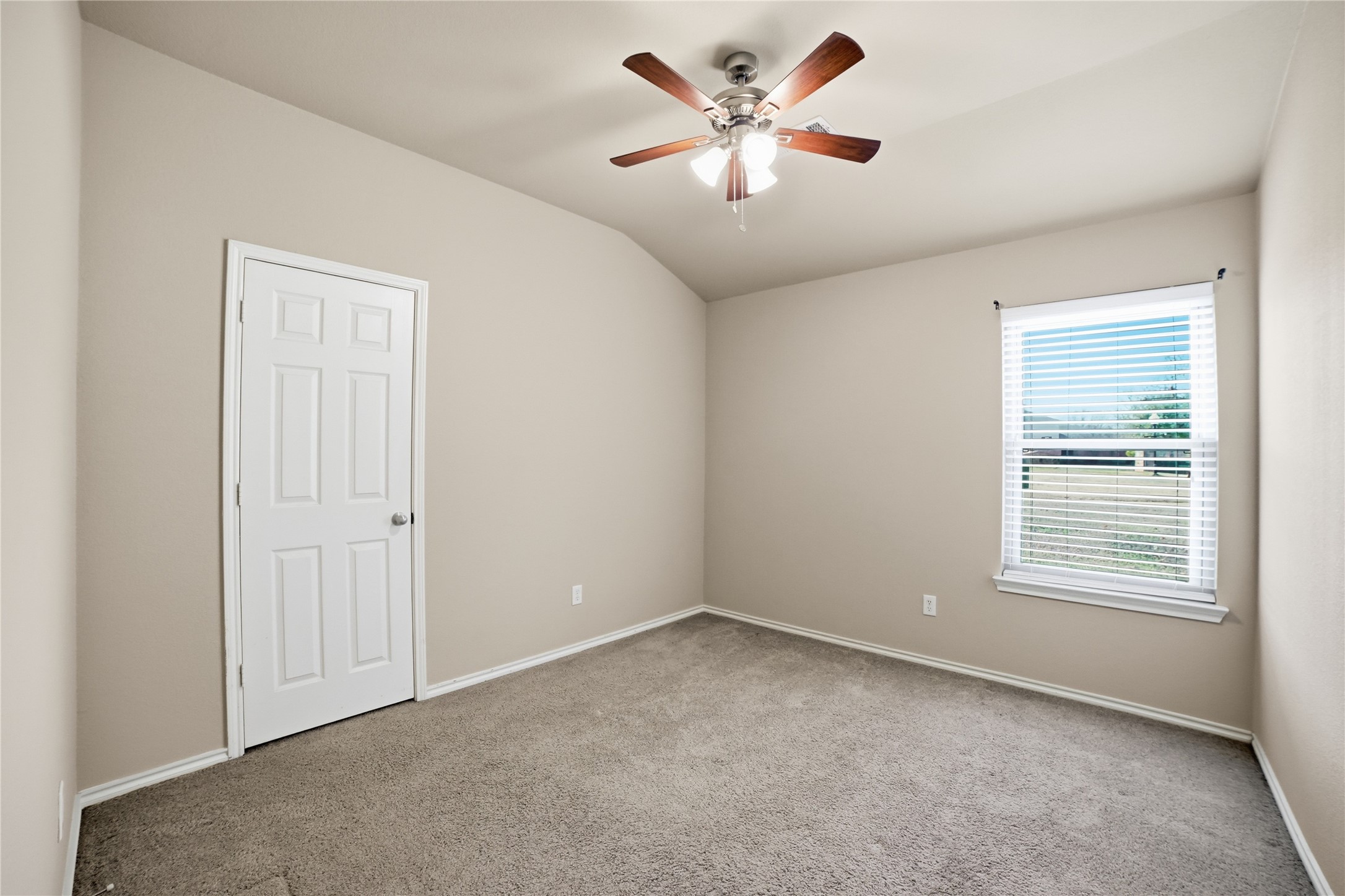 3005 Briarbrook Drive