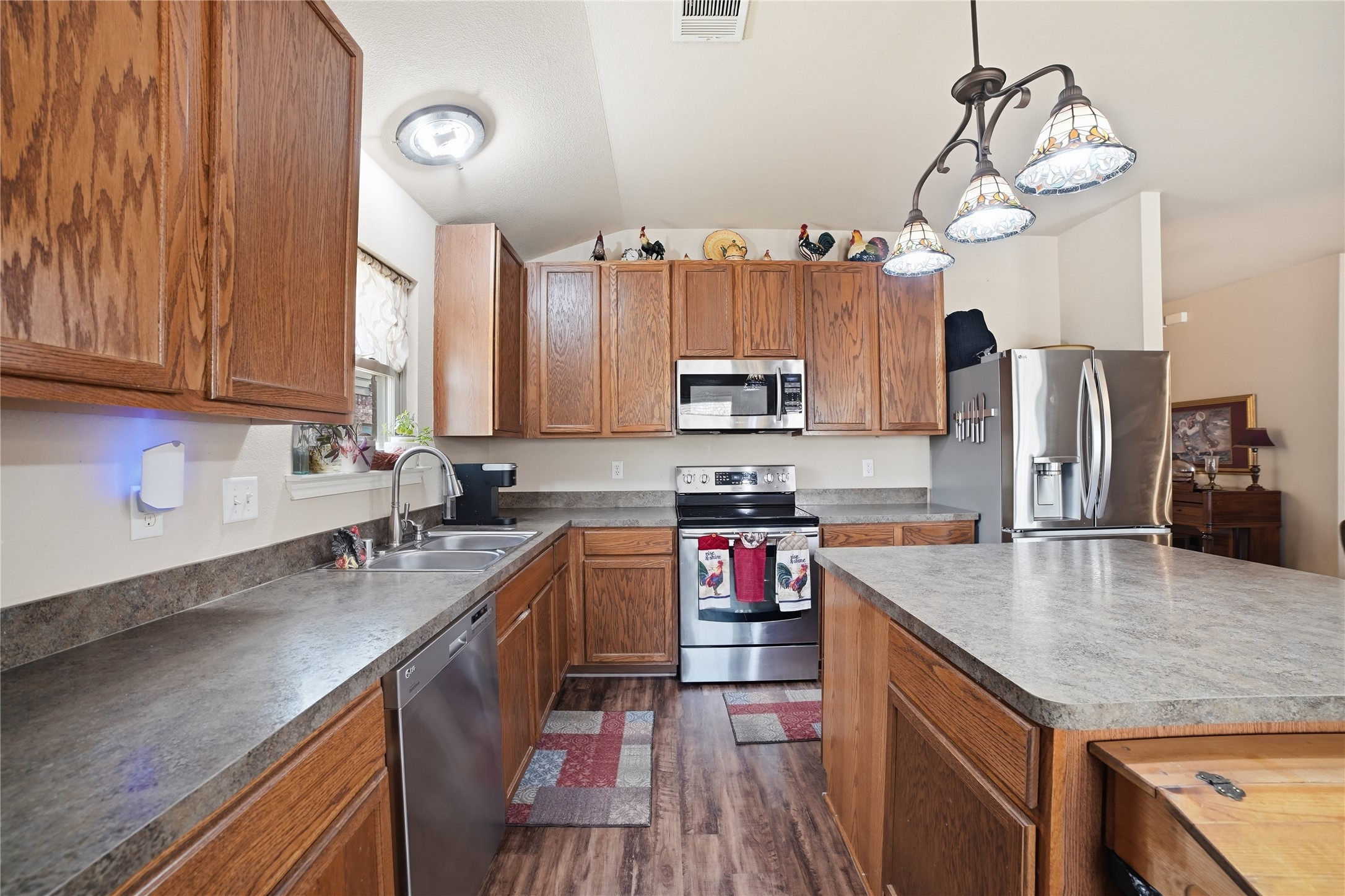 3005 Briarbrook Drive