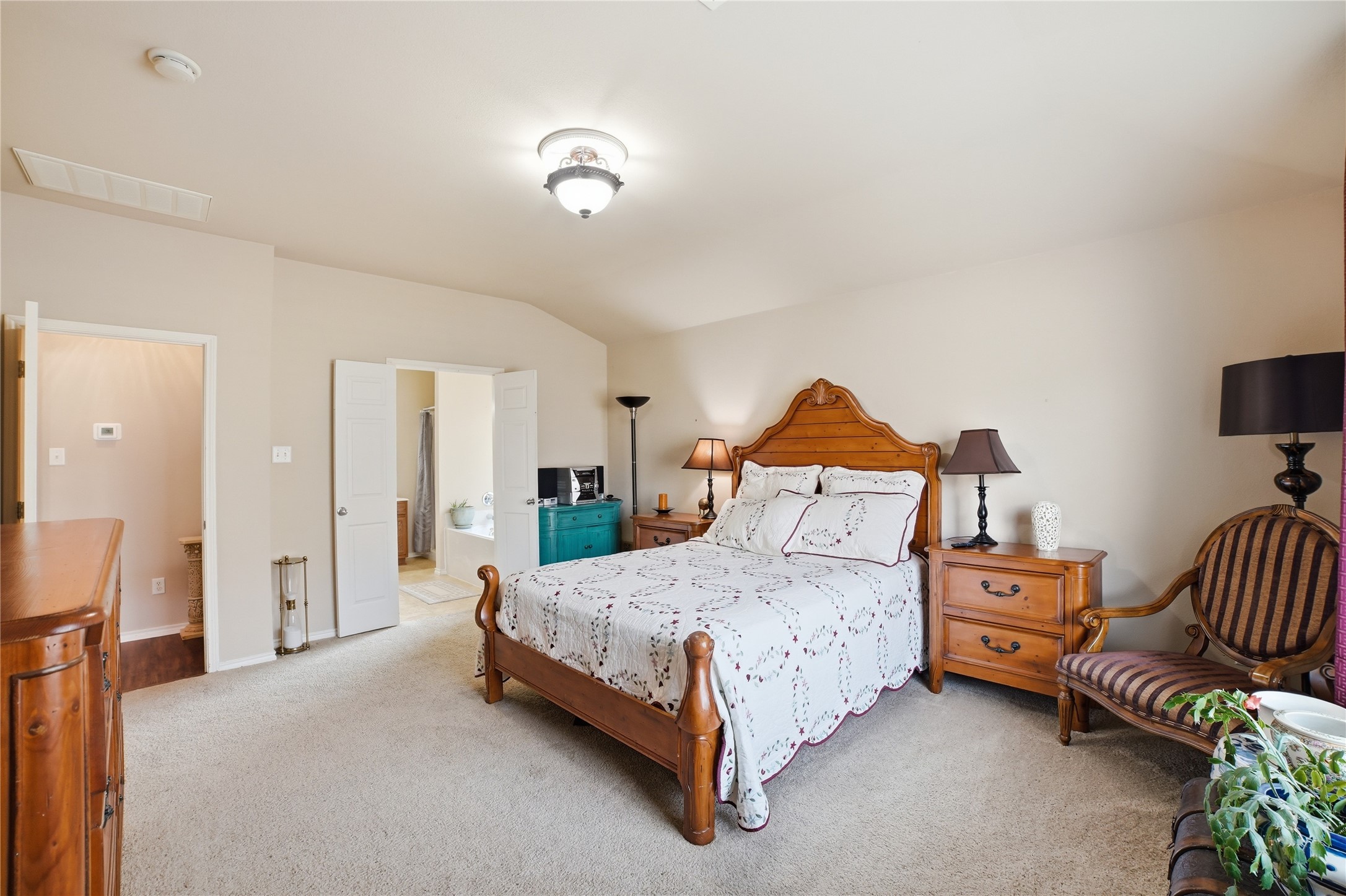 3005 Briarbrook Drive