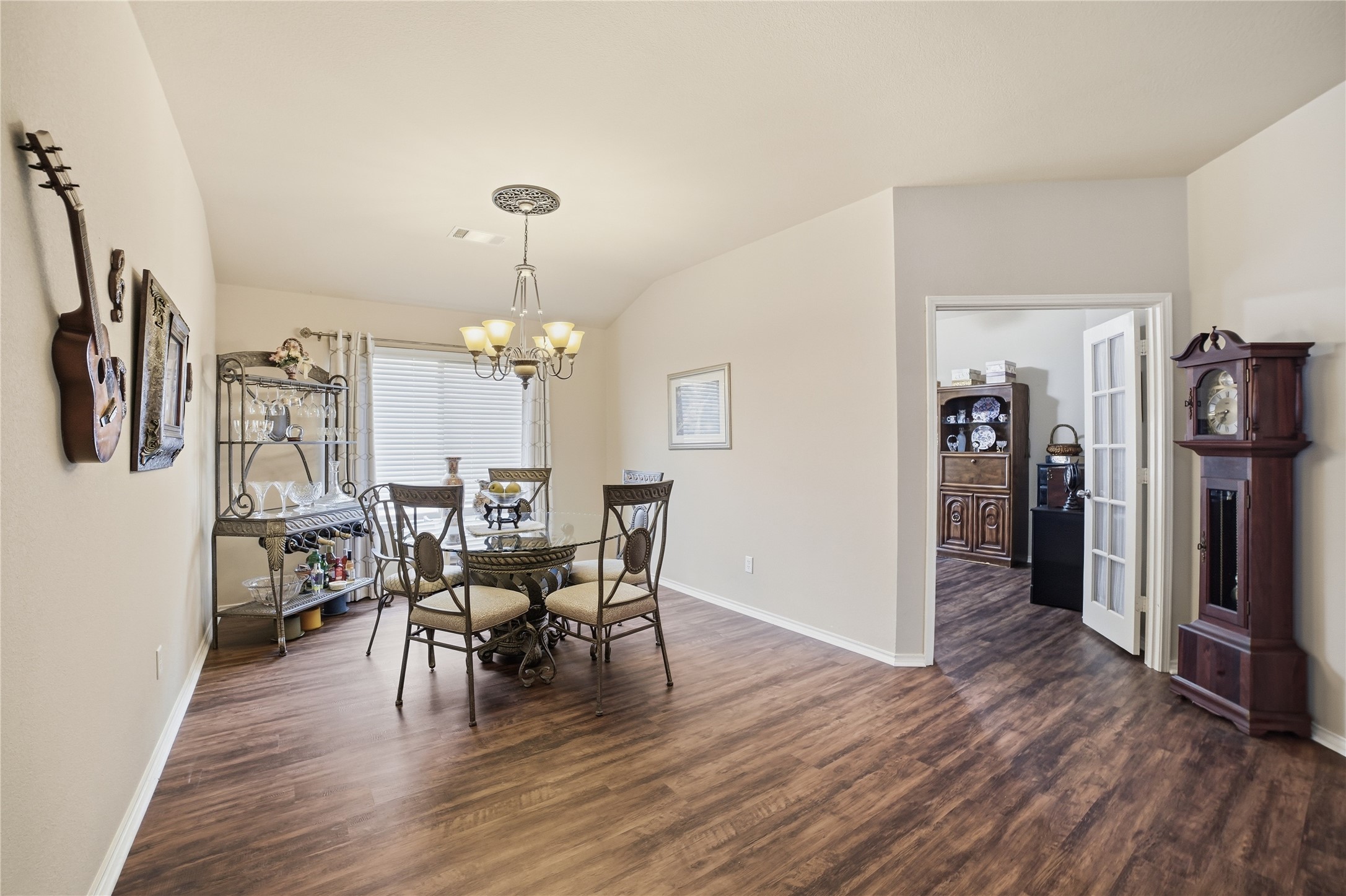 3005 Briarbrook Drive