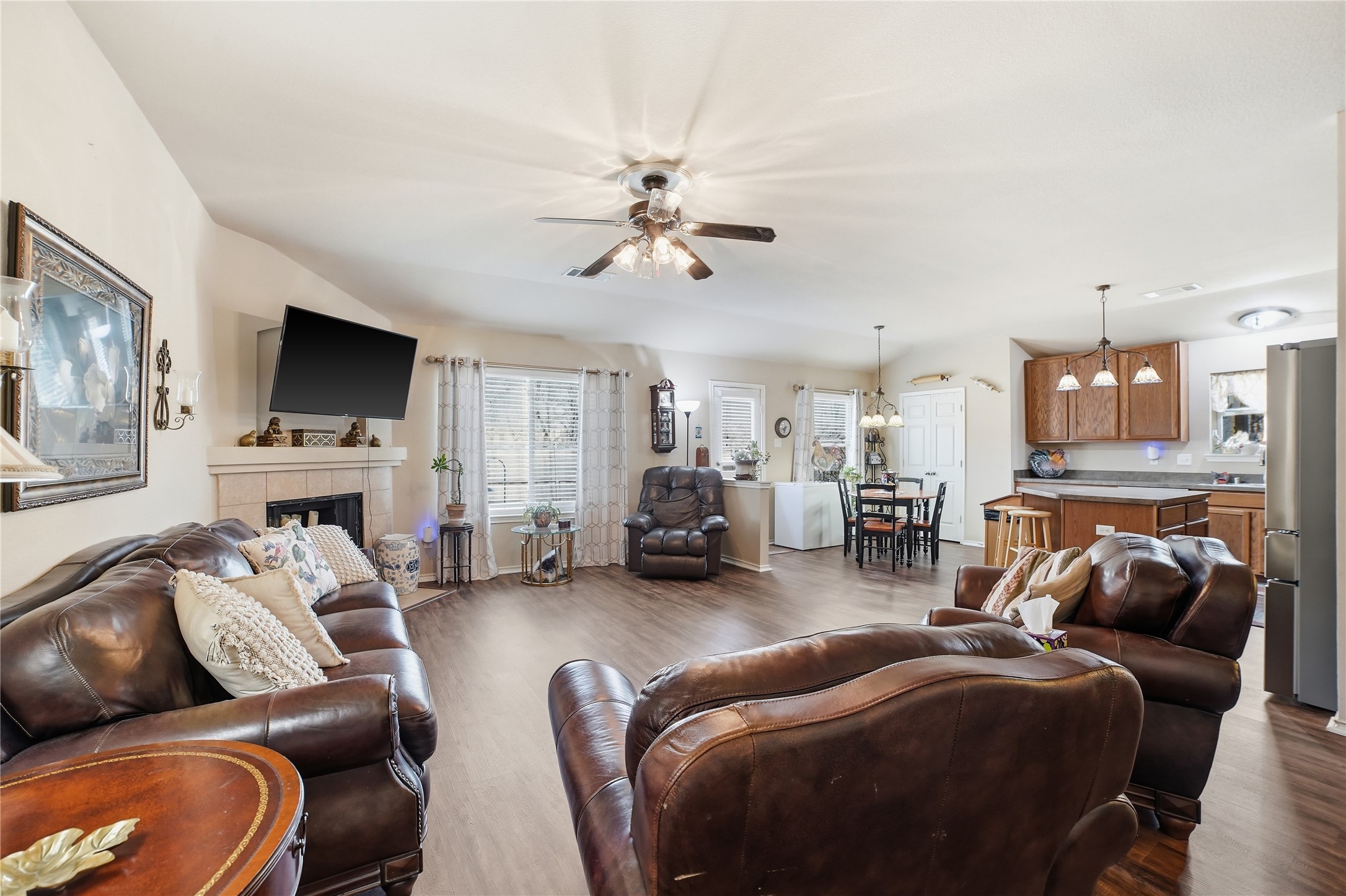 3005 Briarbrook Drive