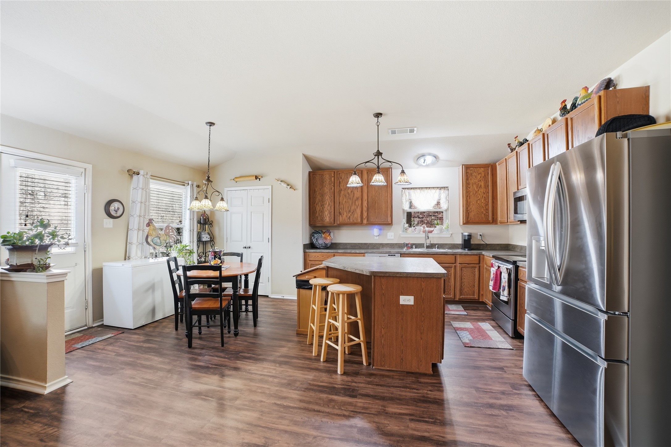 3005 Briarbrook Drive