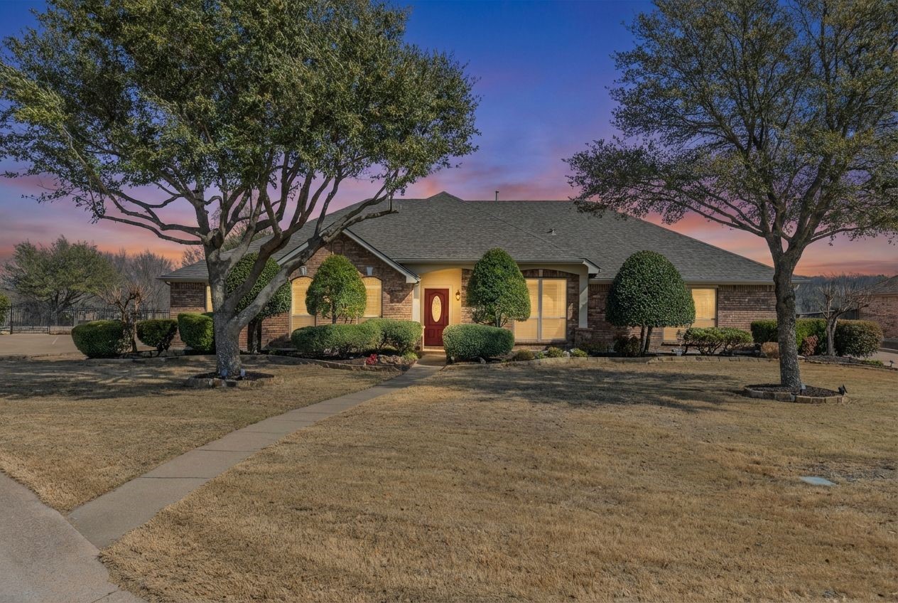 208 Cascade Valley Drive