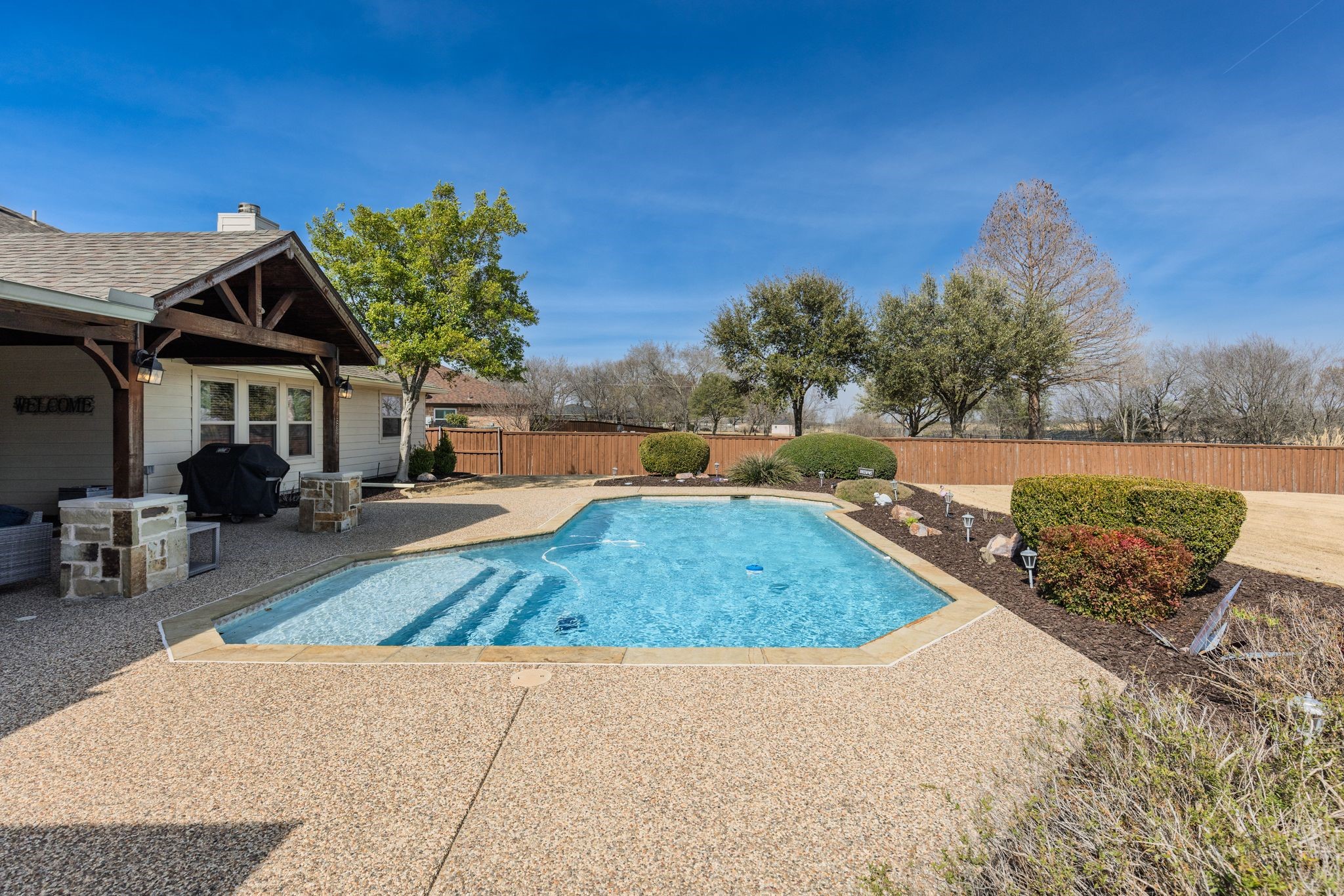 208 Cascade Valley Drive