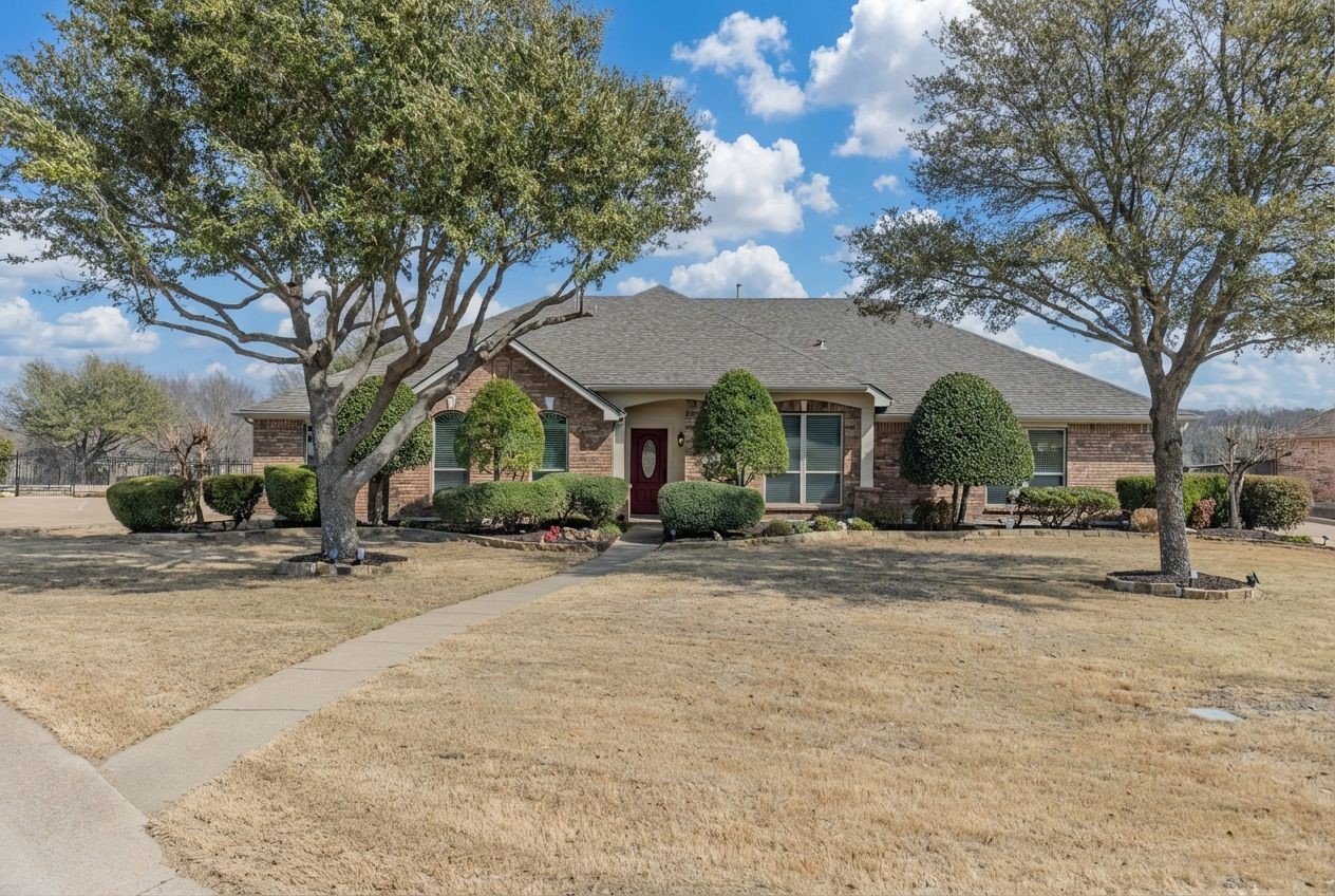 208 Cascade Valley Drive