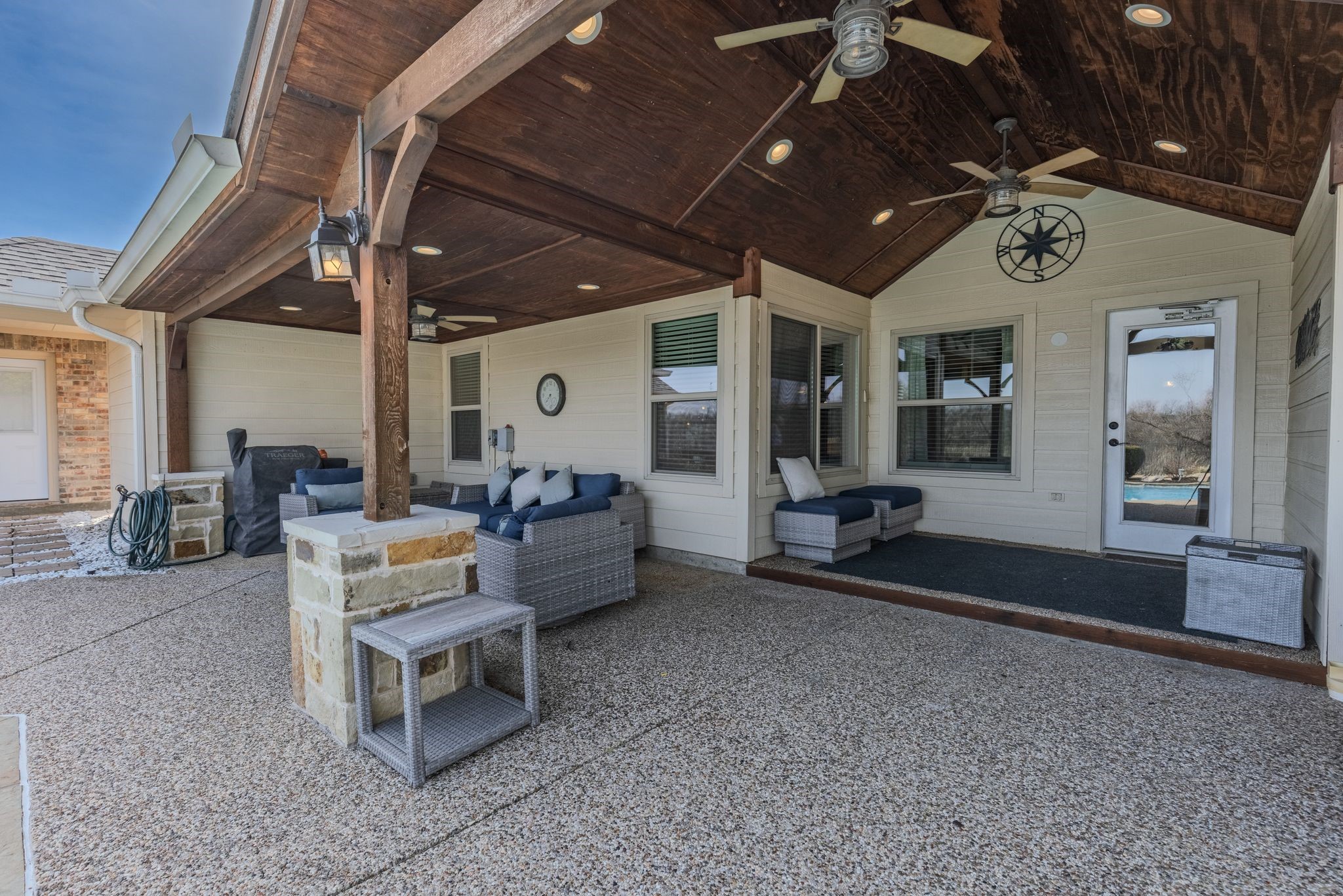 208 Cascade Valley Drive