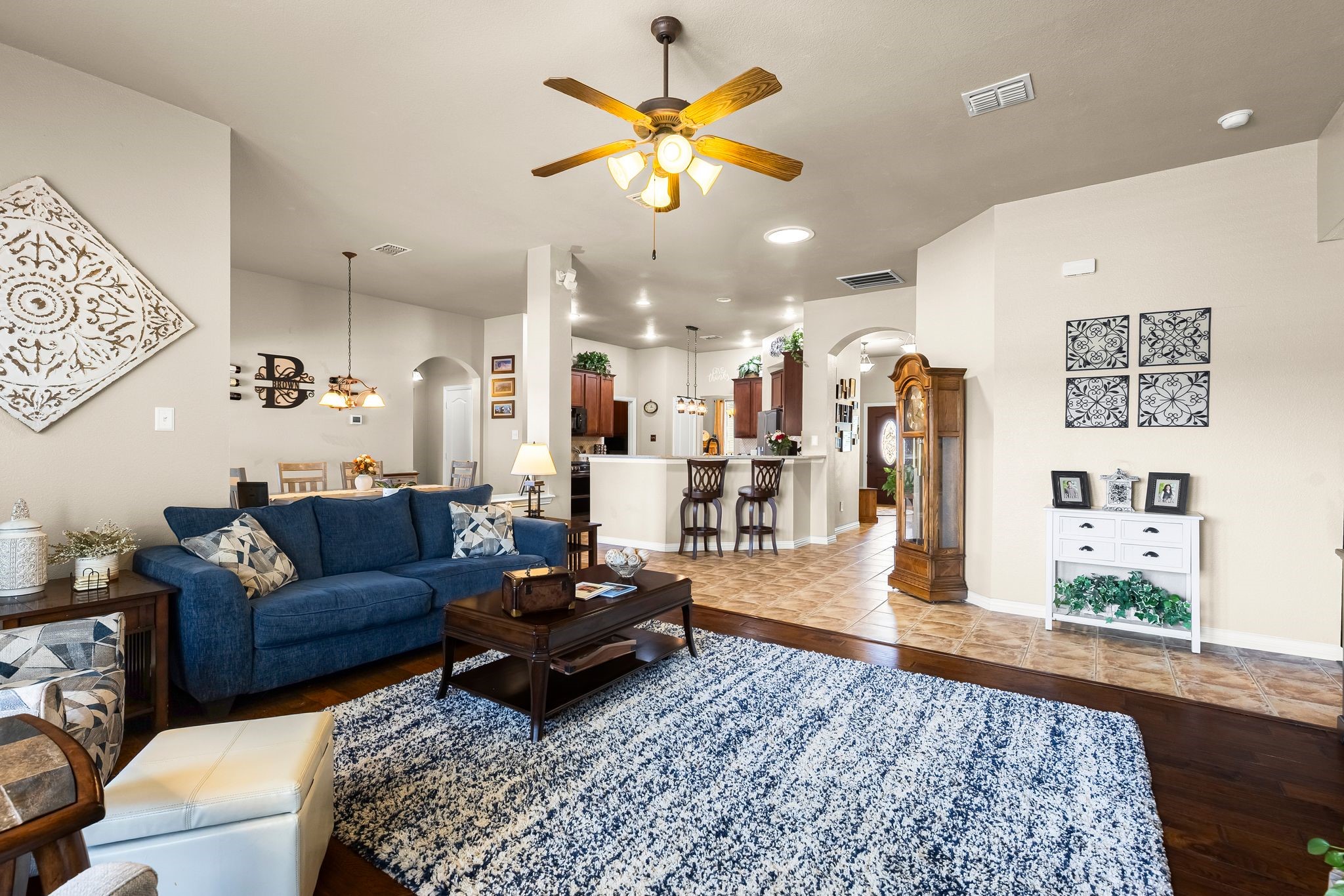 208 Cascade Valley Drive
