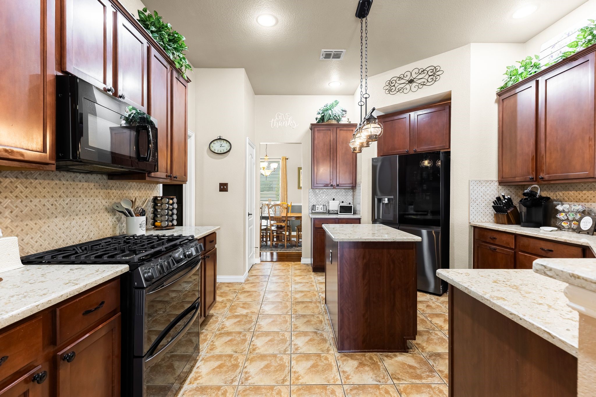 208 Cascade Valley Drive