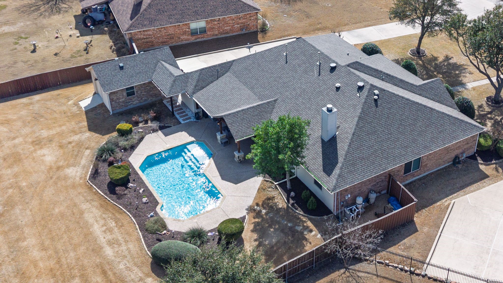 208 Cascade Valley Drive