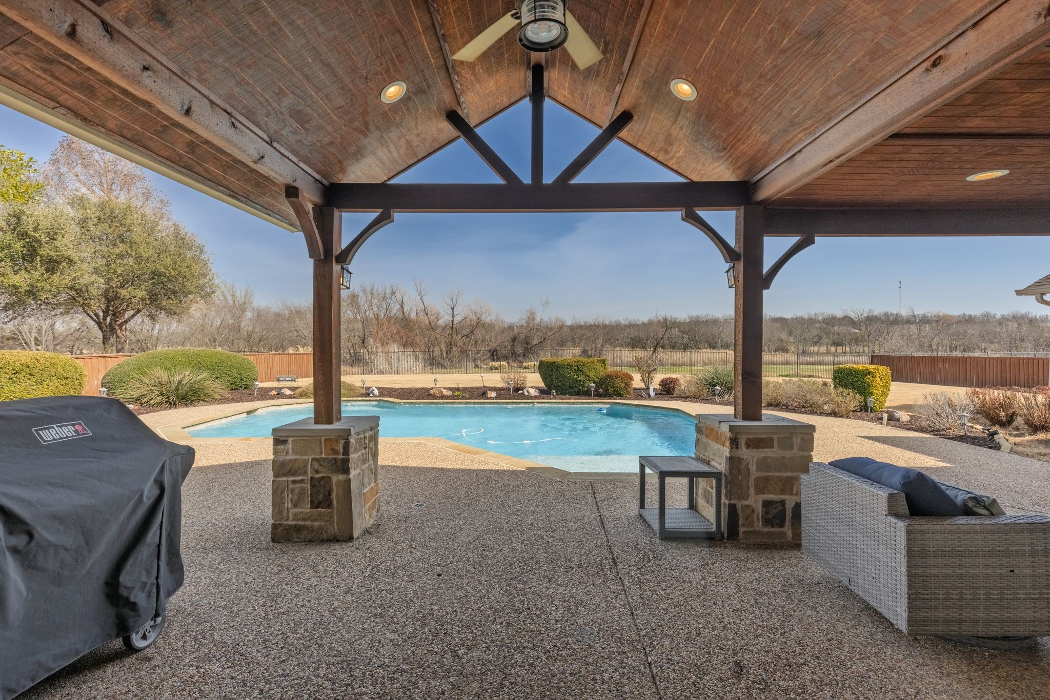 208 Cascade Valley Drive