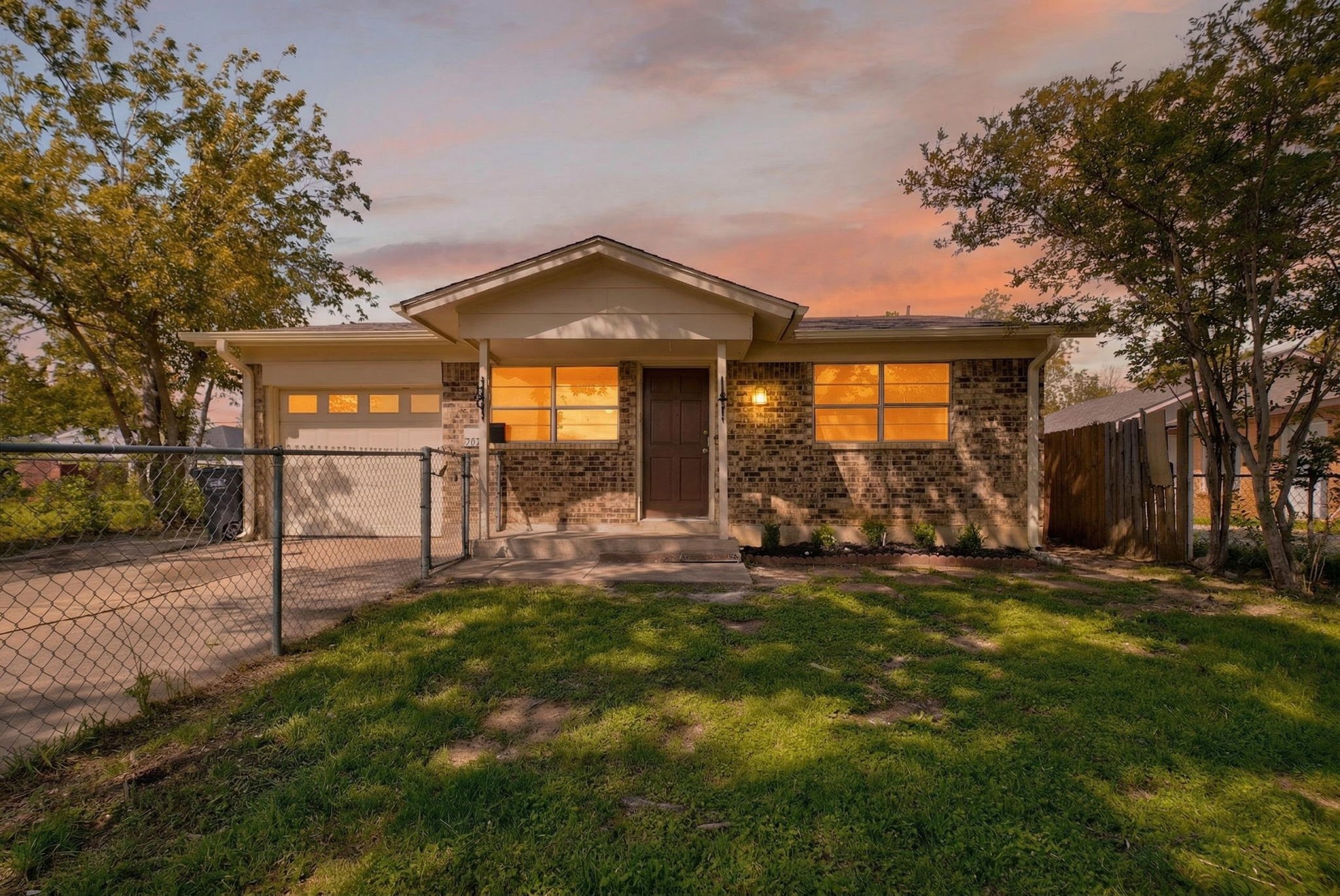 3712 Saint Louis Avenue