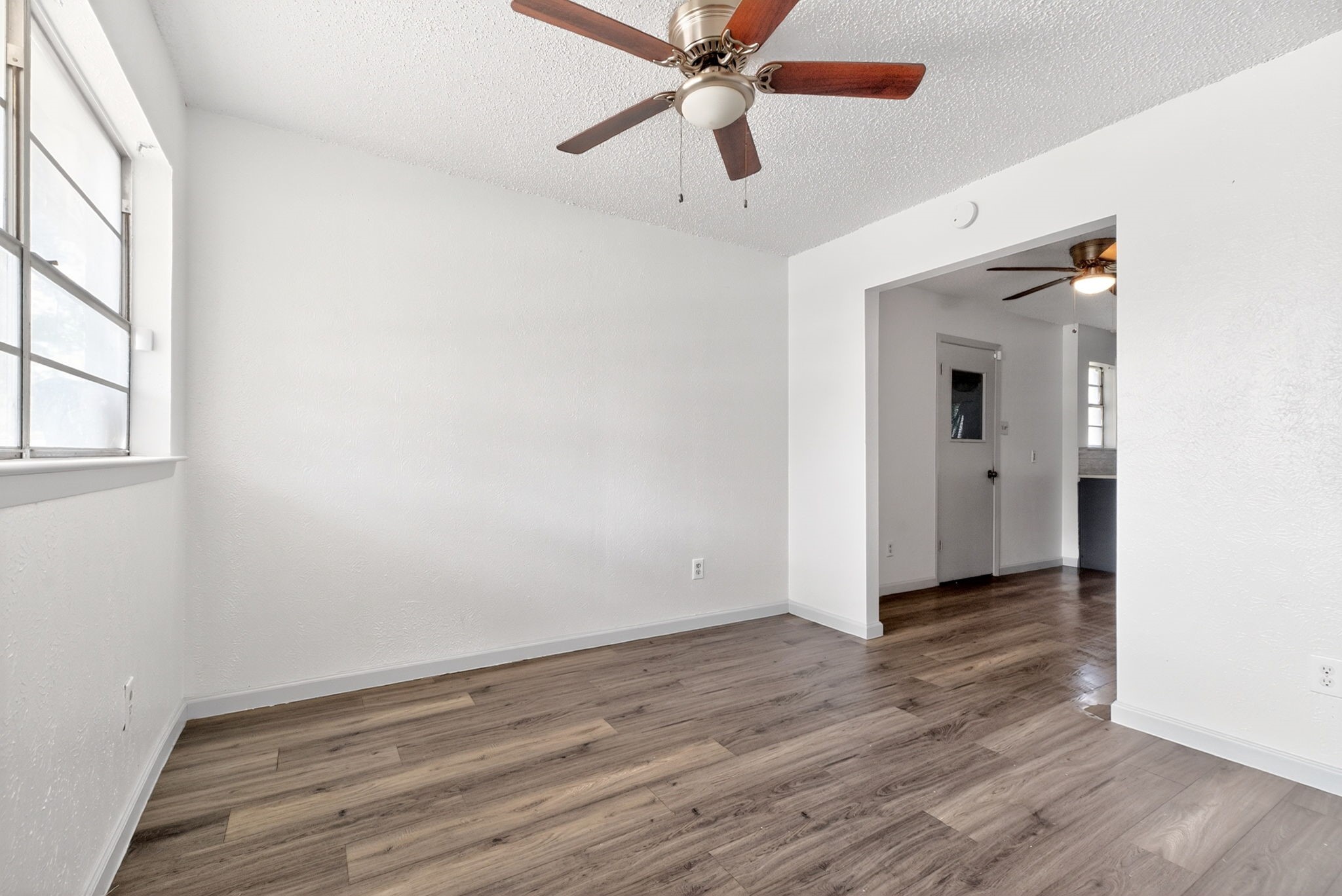 3712 Saint Louis Avenue