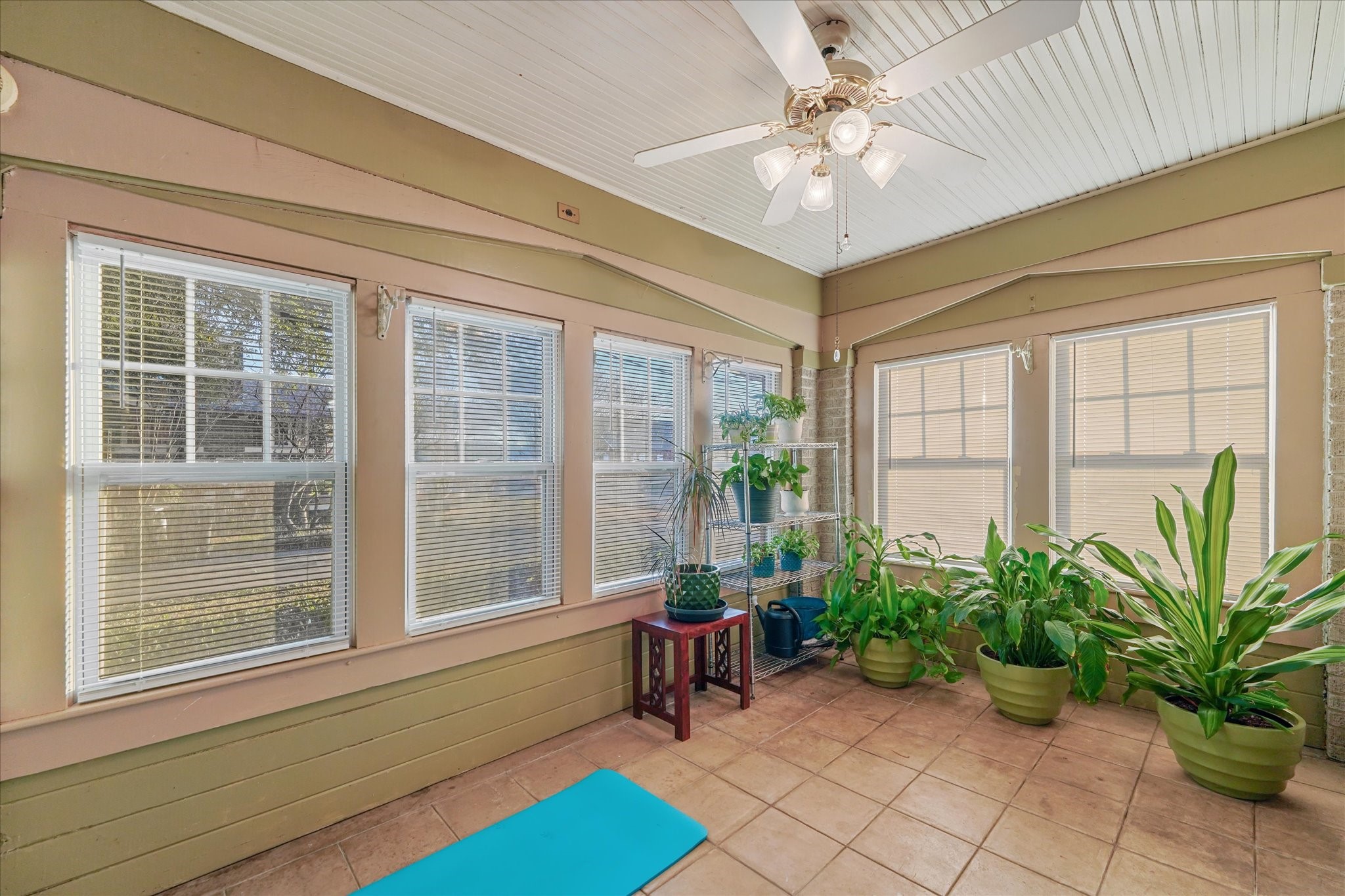 2221 Walnut Street