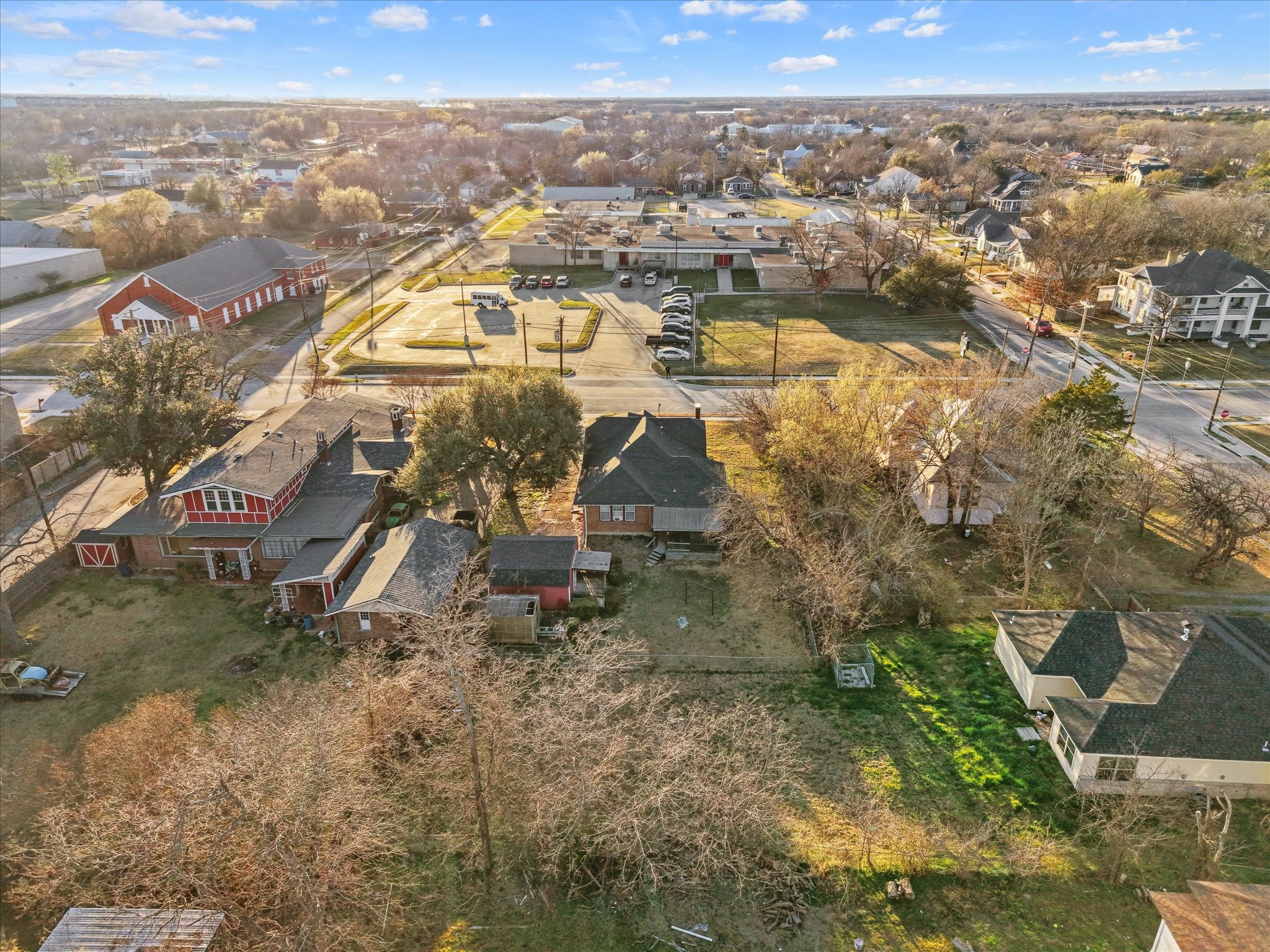 2221 Walnut Street