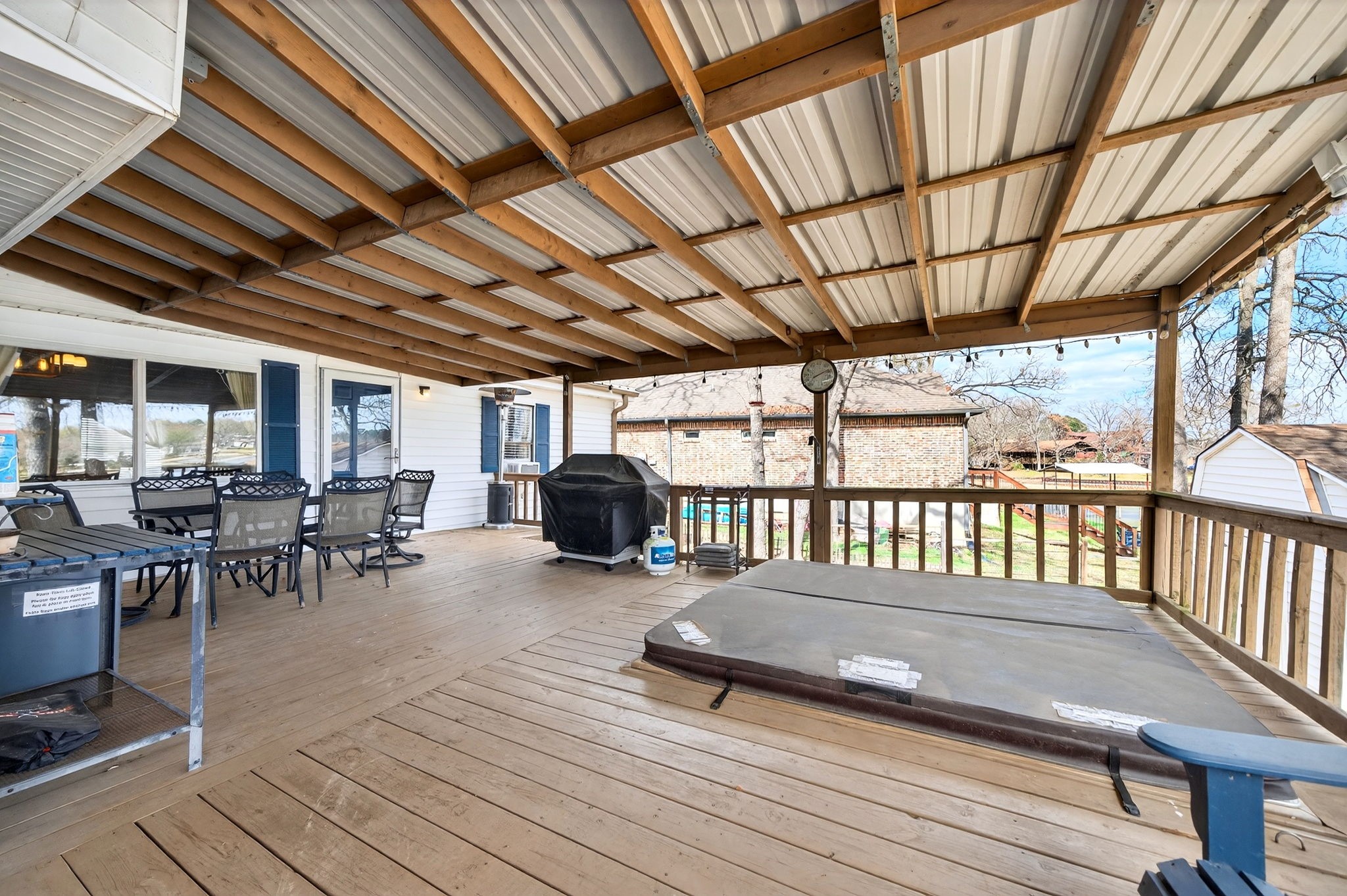 212 Sunray Street