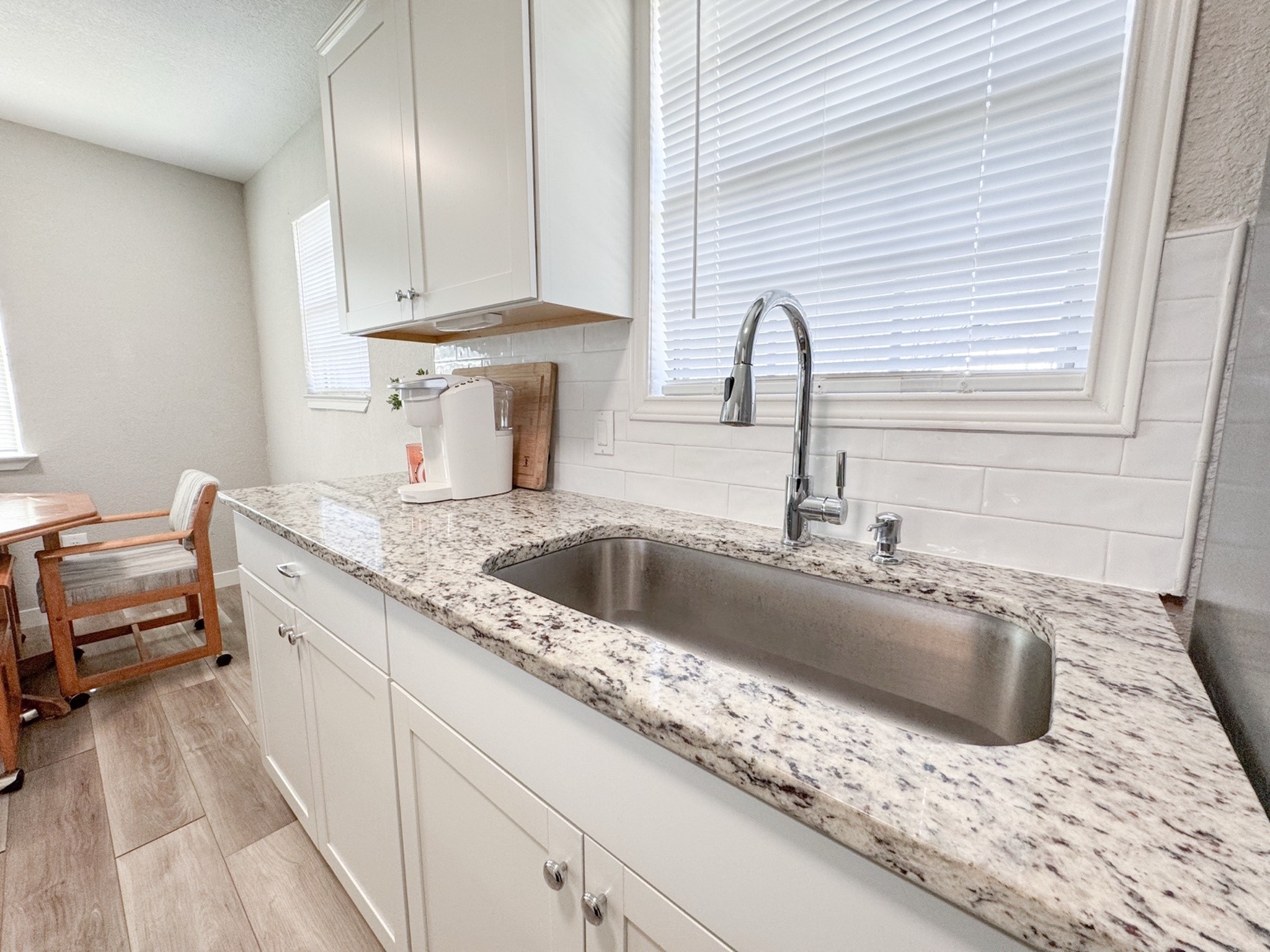 4515 S Horseshoe Trail