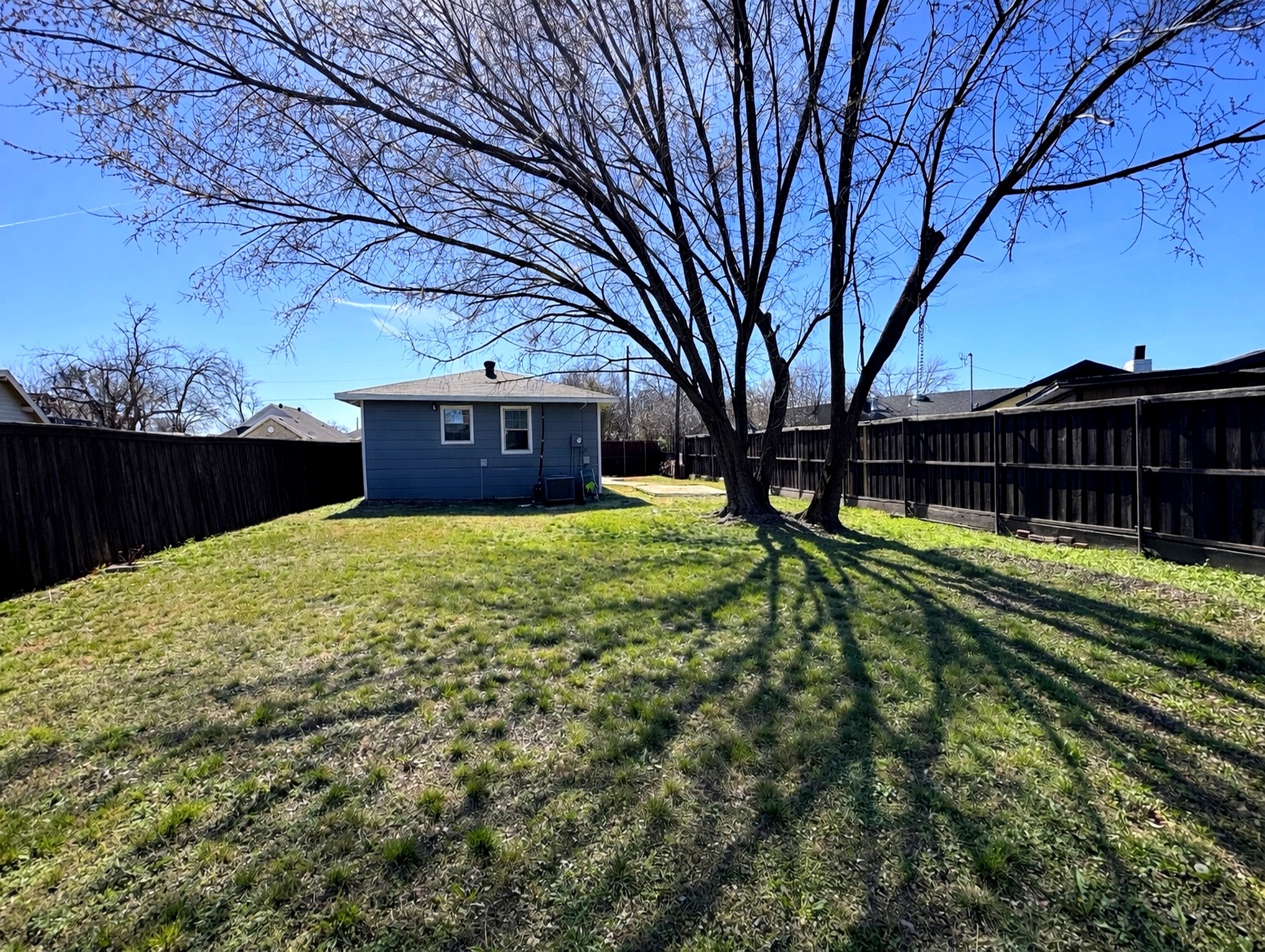 4515 S Horseshoe Trail