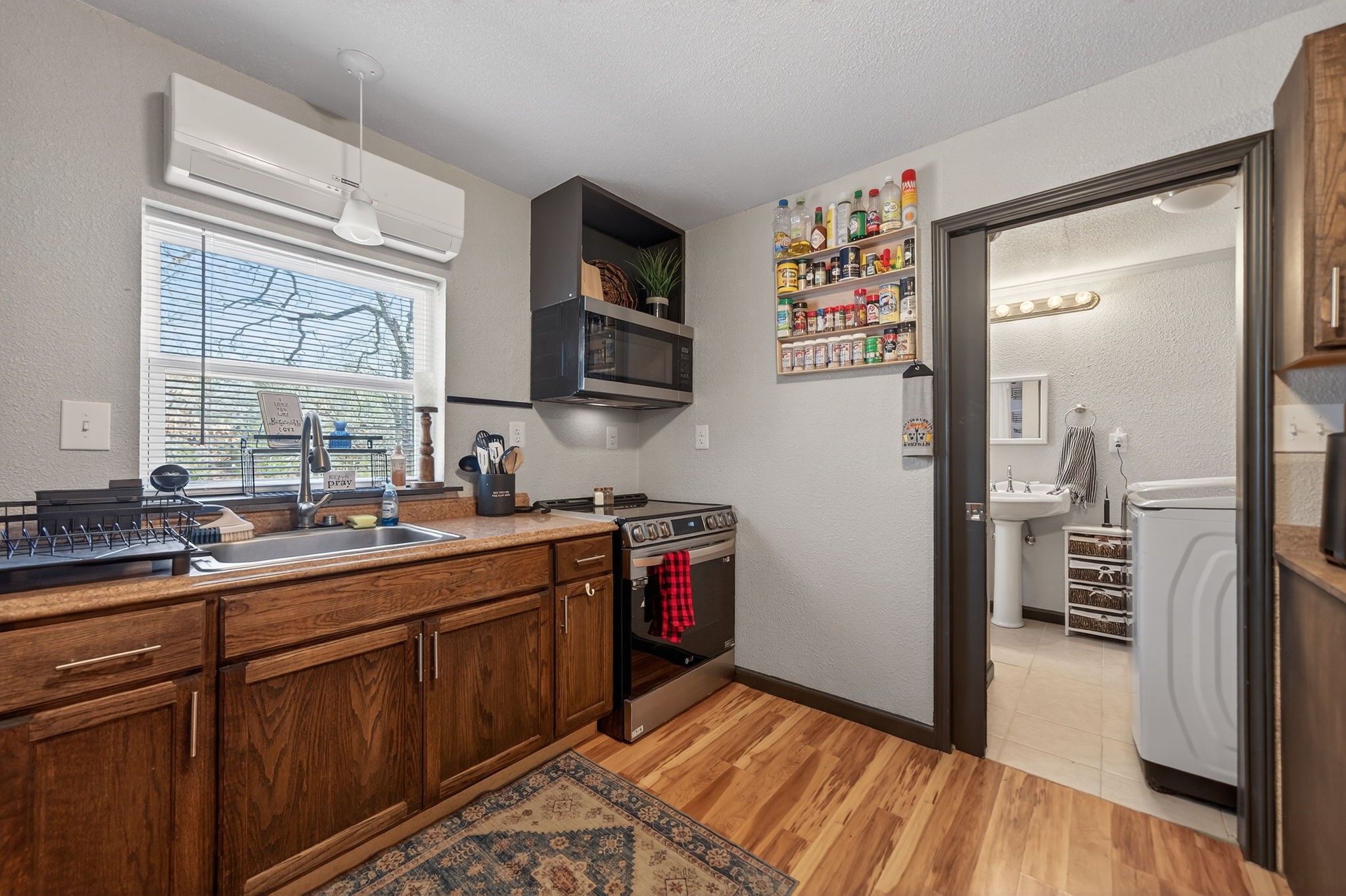 6938 County Road 3512