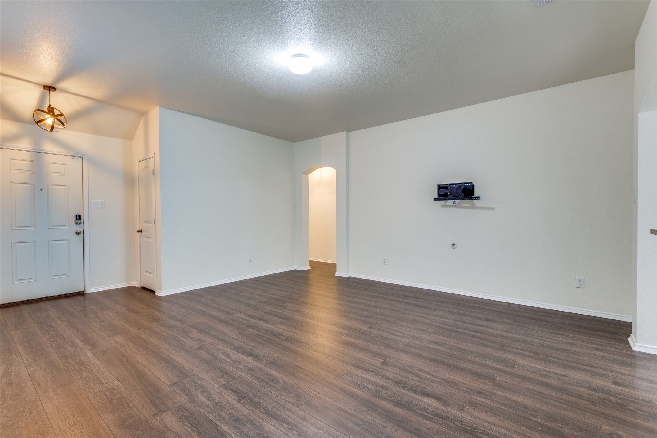 1280 Ophelia Road