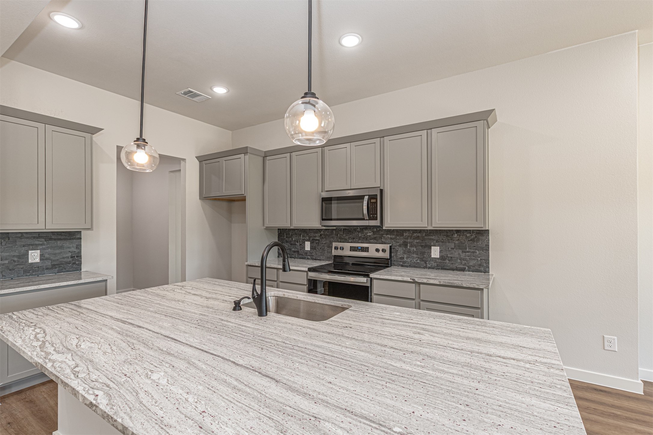 1474 VZ County Road 3502