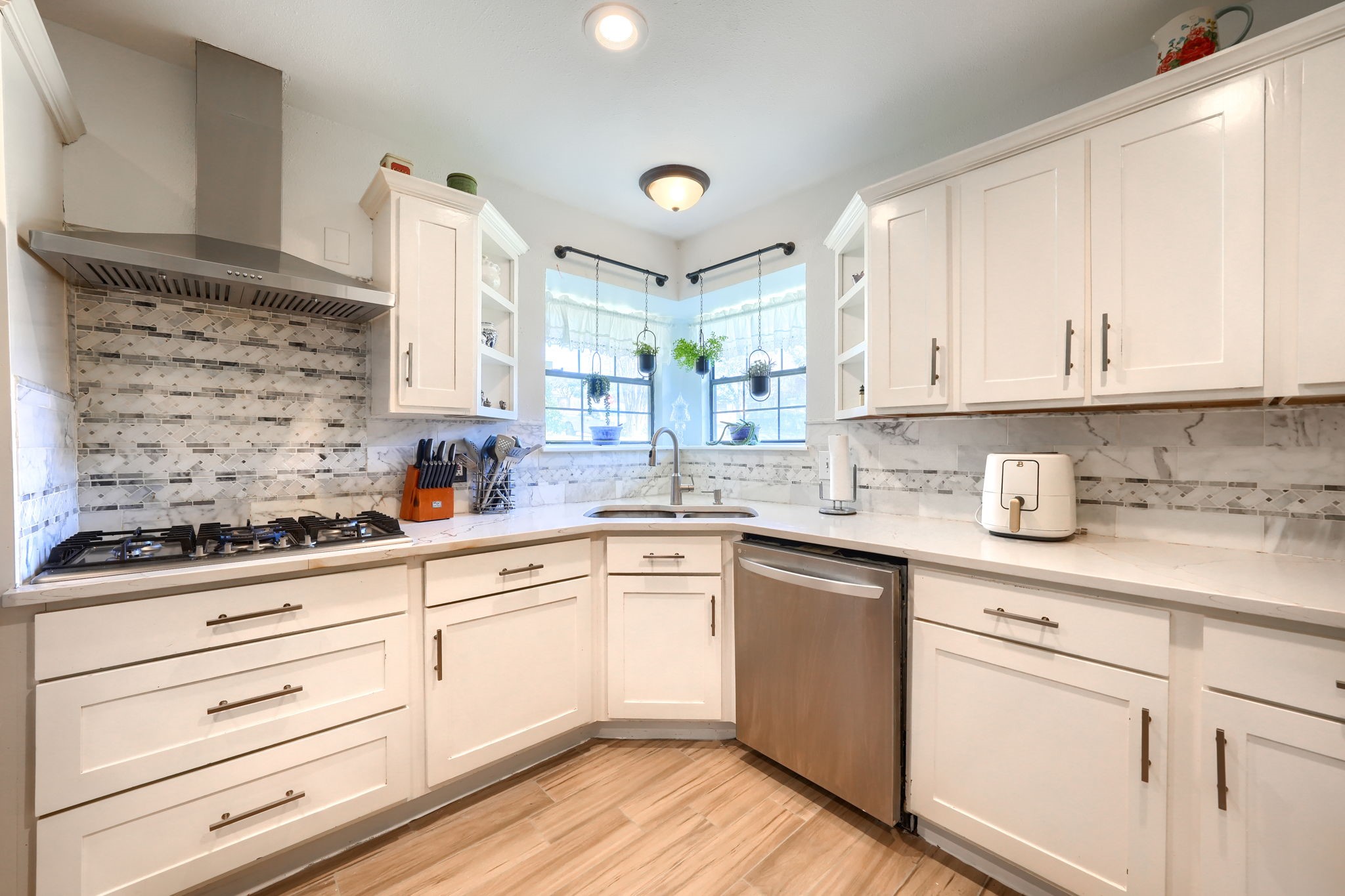 115 Teakwood Drive