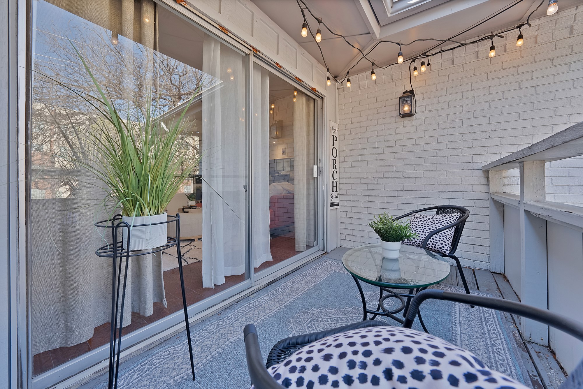 4347 Dickason Avenue 214
