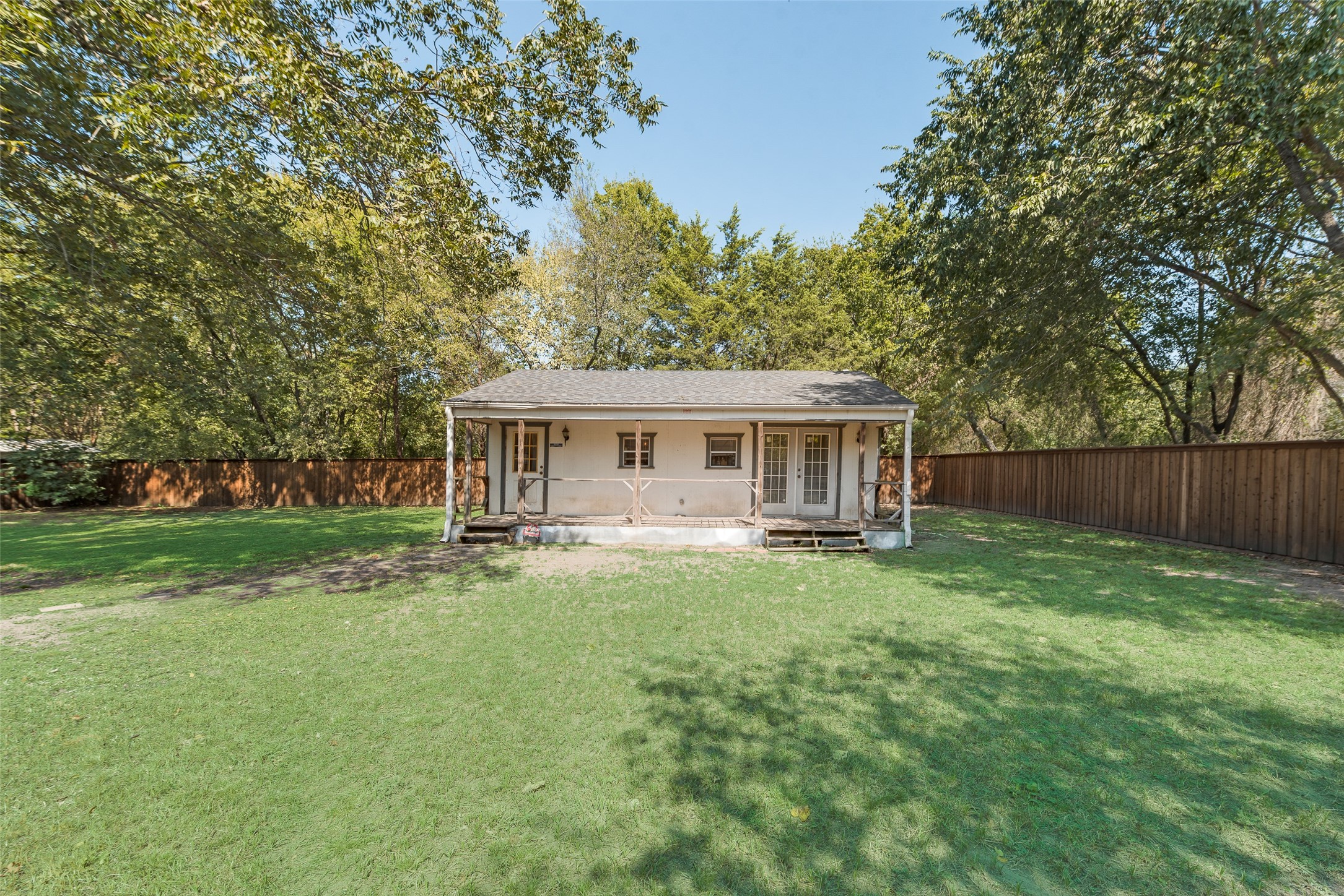 233 E High Street