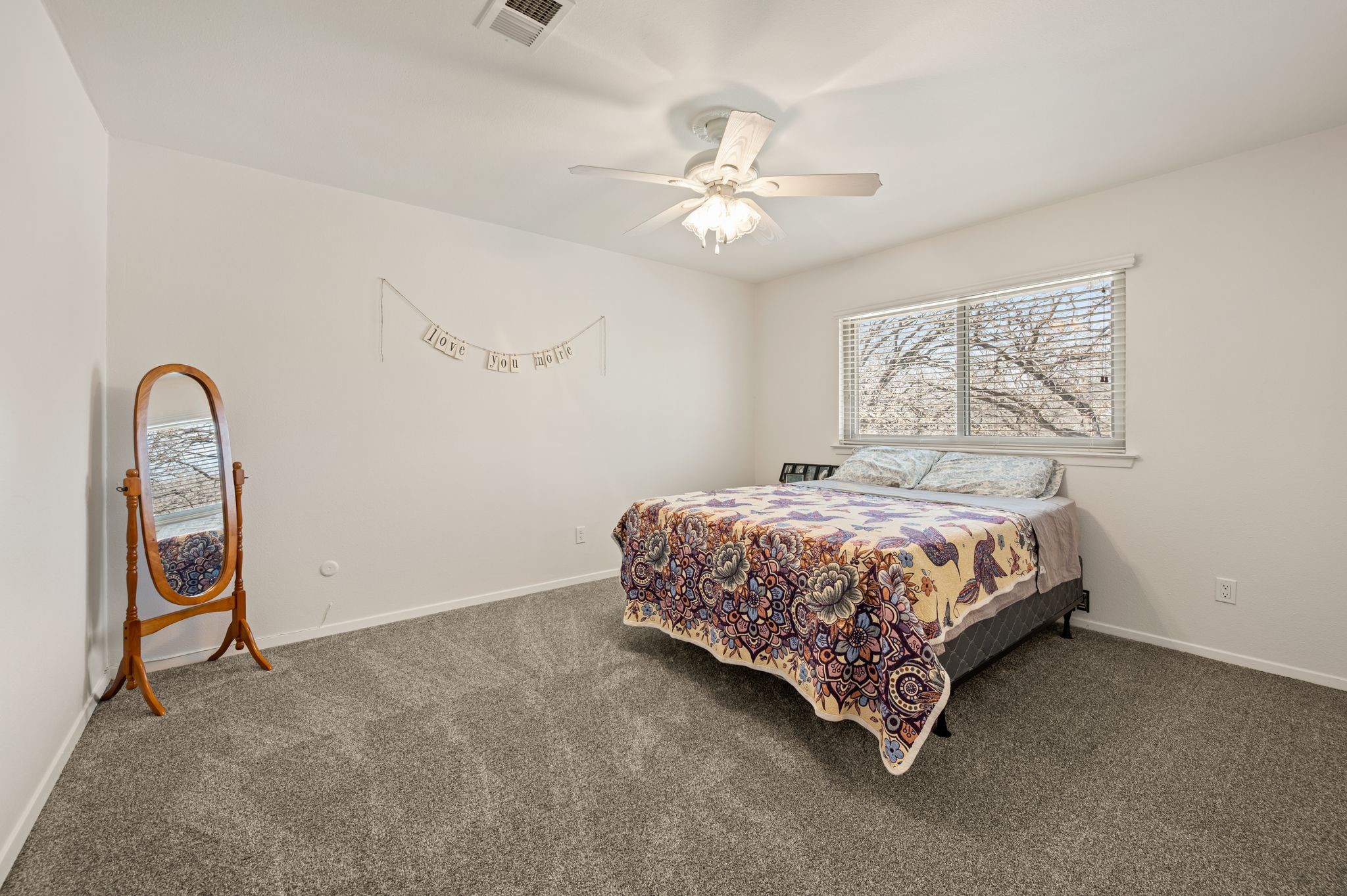 3905 Shady Creek Drive