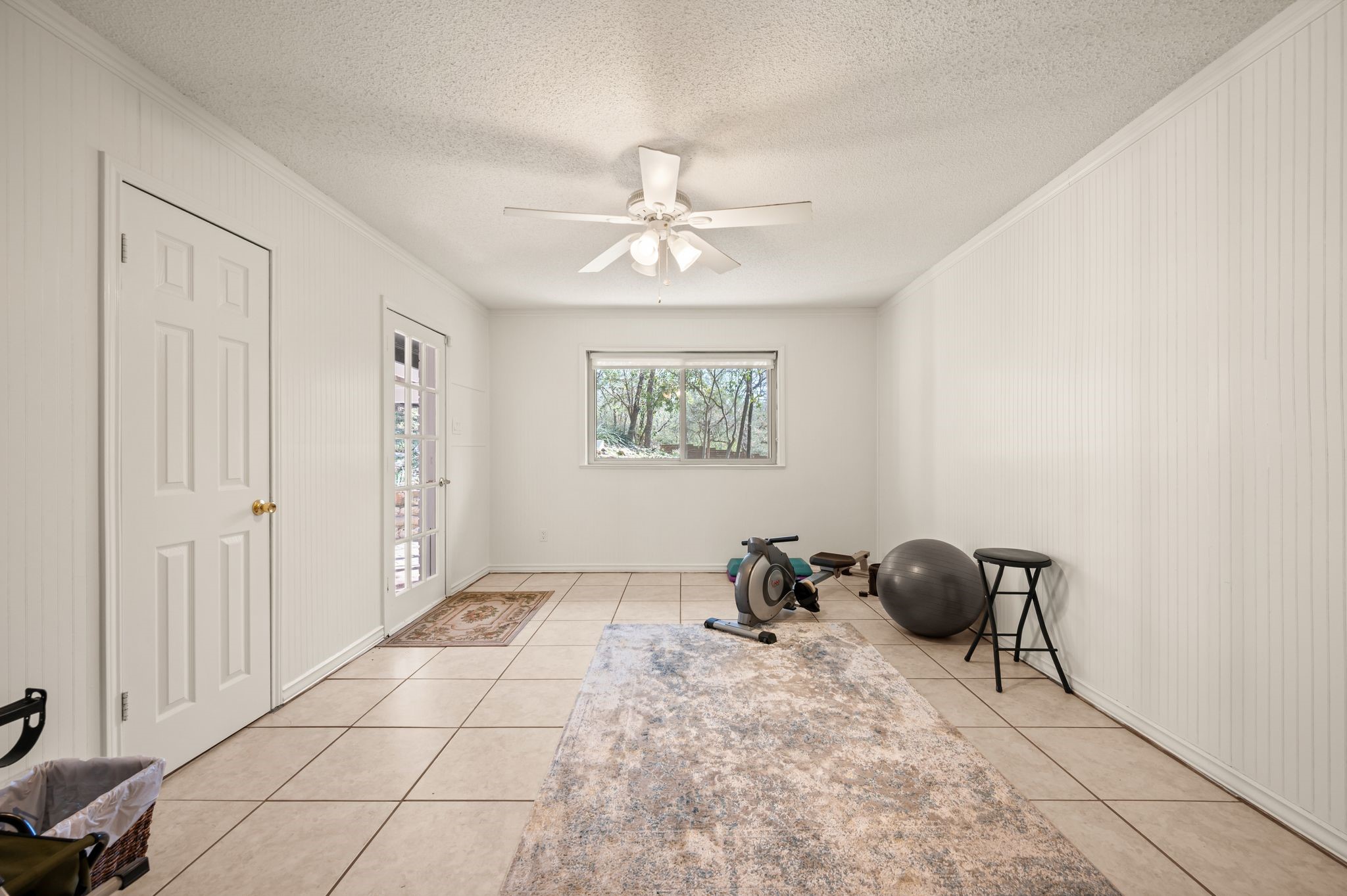 3905 Shady Creek Drive