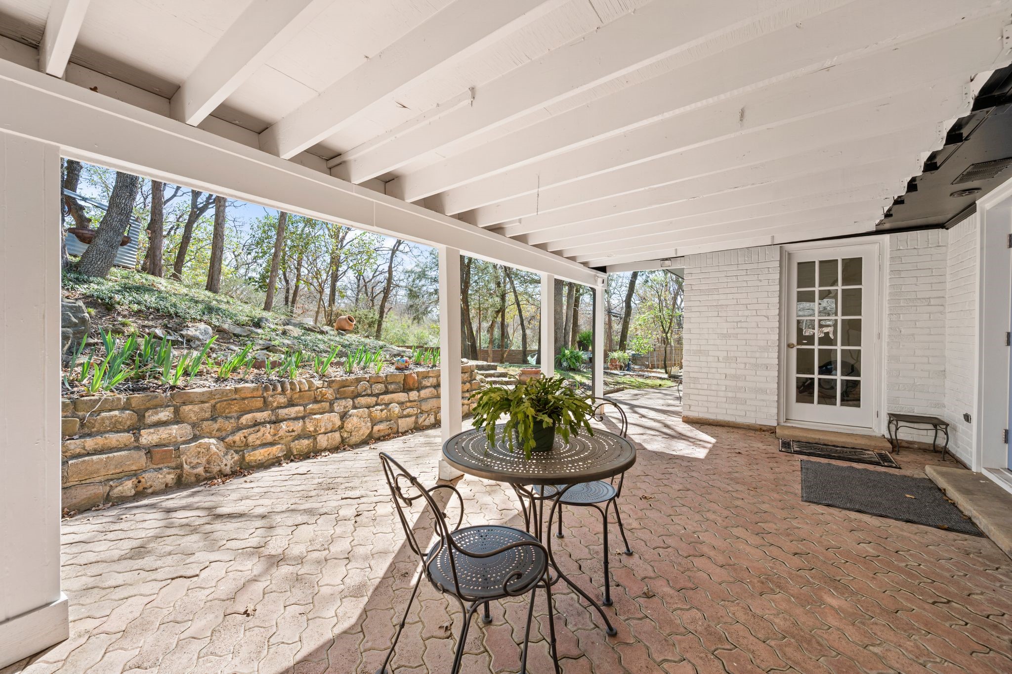 3905 Shady Creek Drive