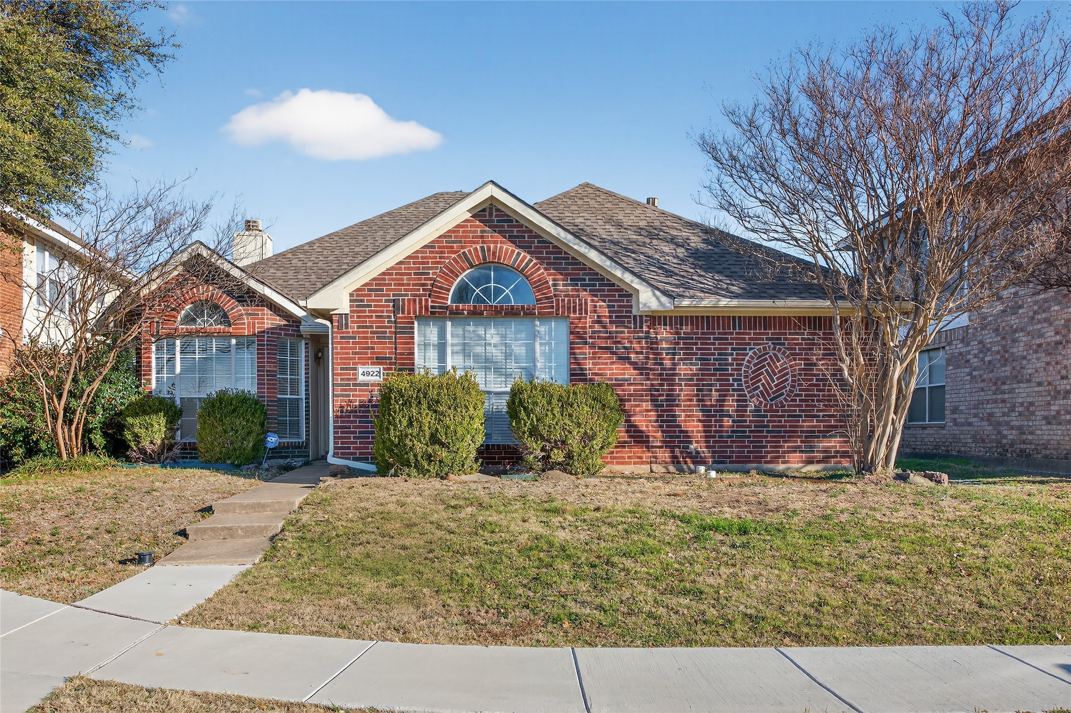 4922 Redwood Drive
