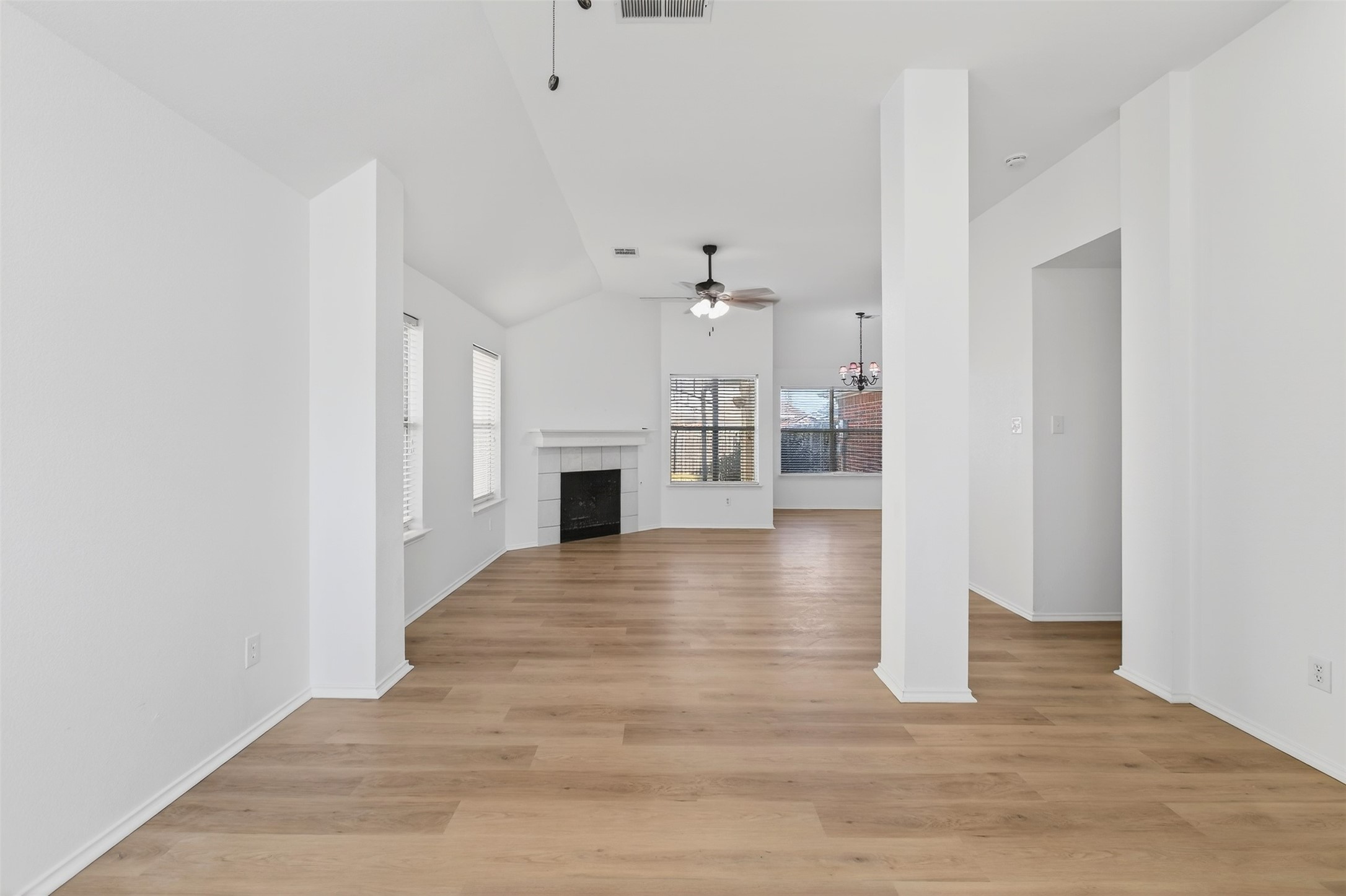 4922 Redwood Drive